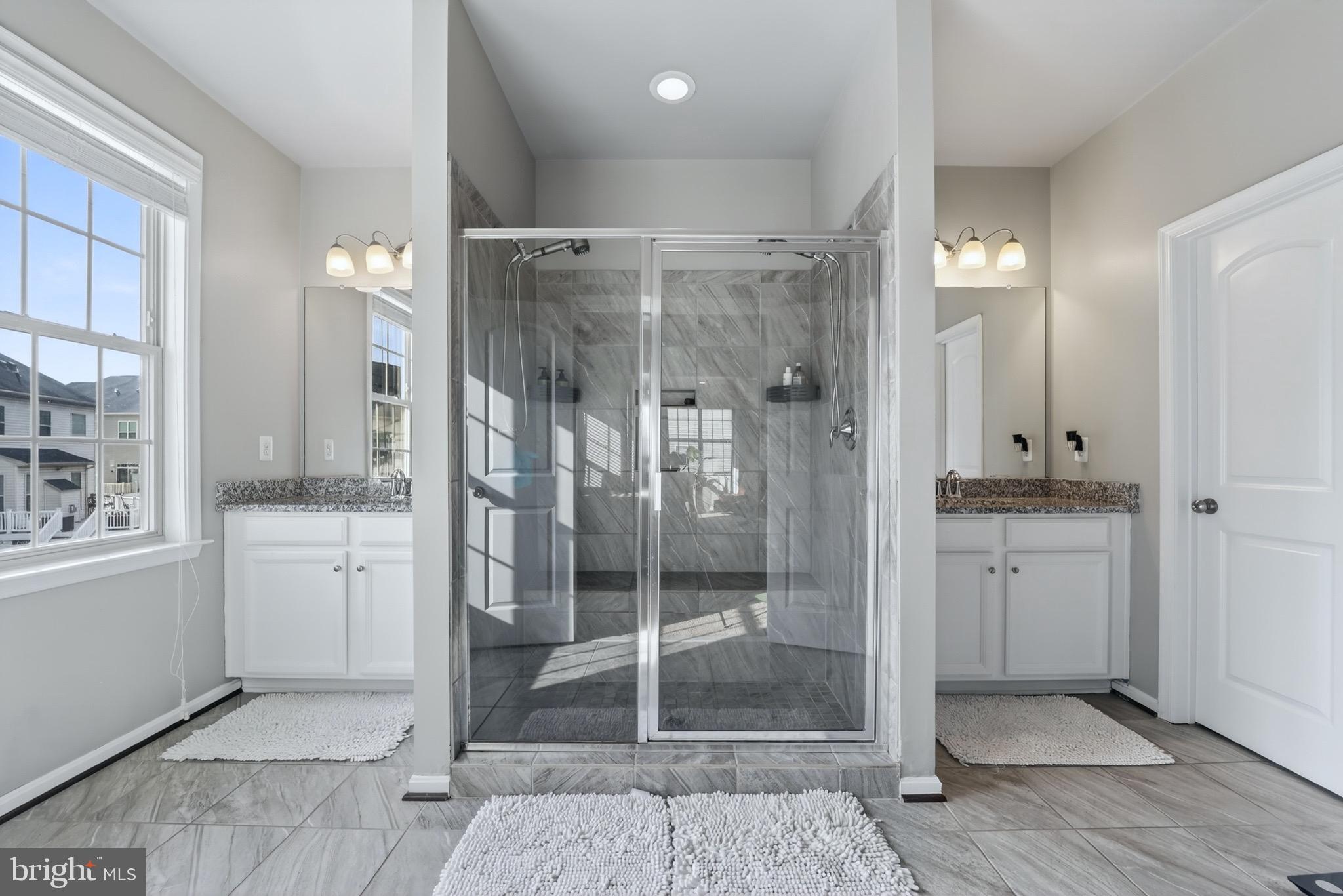 WOODMORE TOWNE CENTRE - Residential