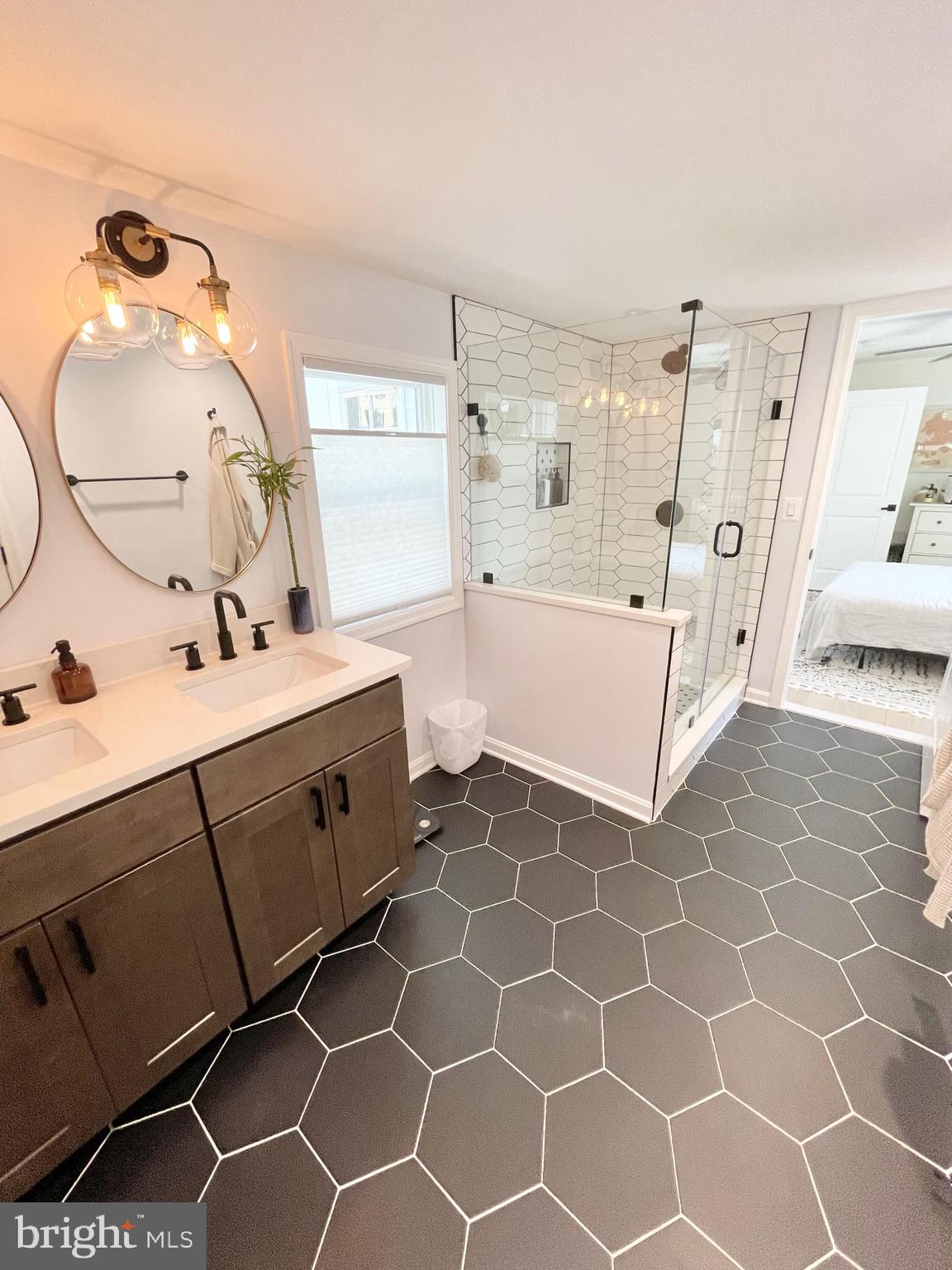 HUNTINGTON - Residential Lease