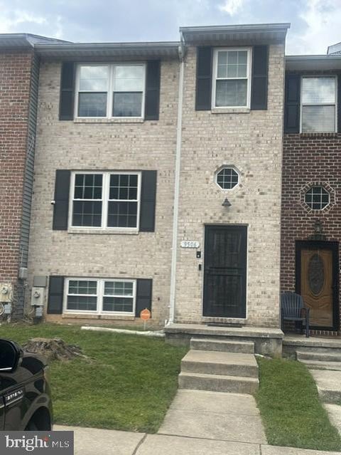 Townhouse For Sale - 9506 Axehead Court<br/> RANDALLSTOWN, MD 21133