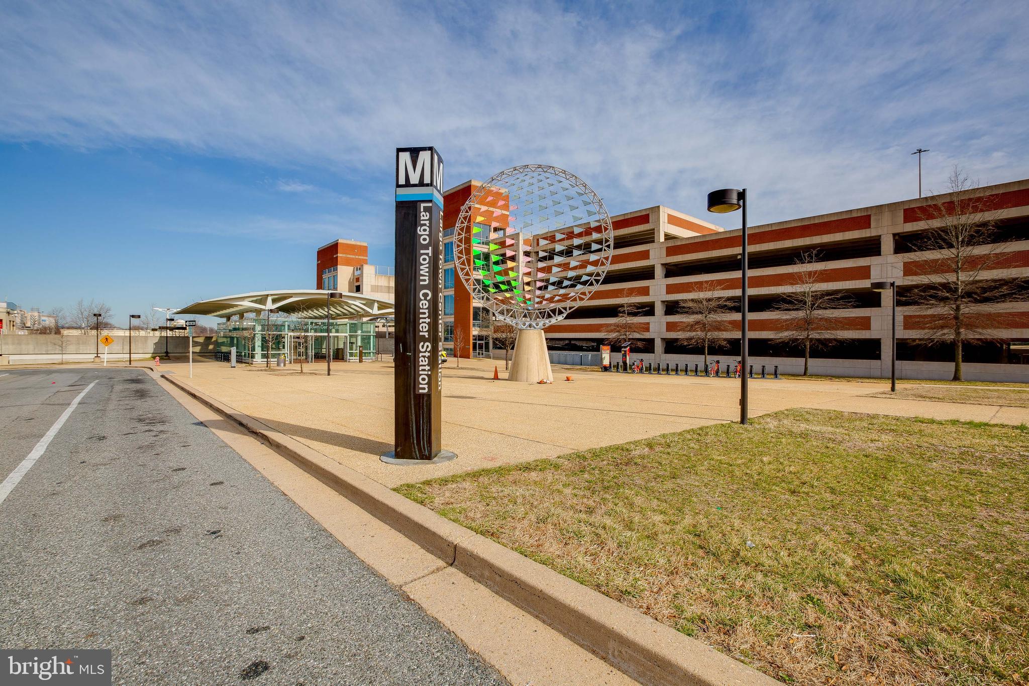 CAPITAL COURT - Residential Lease