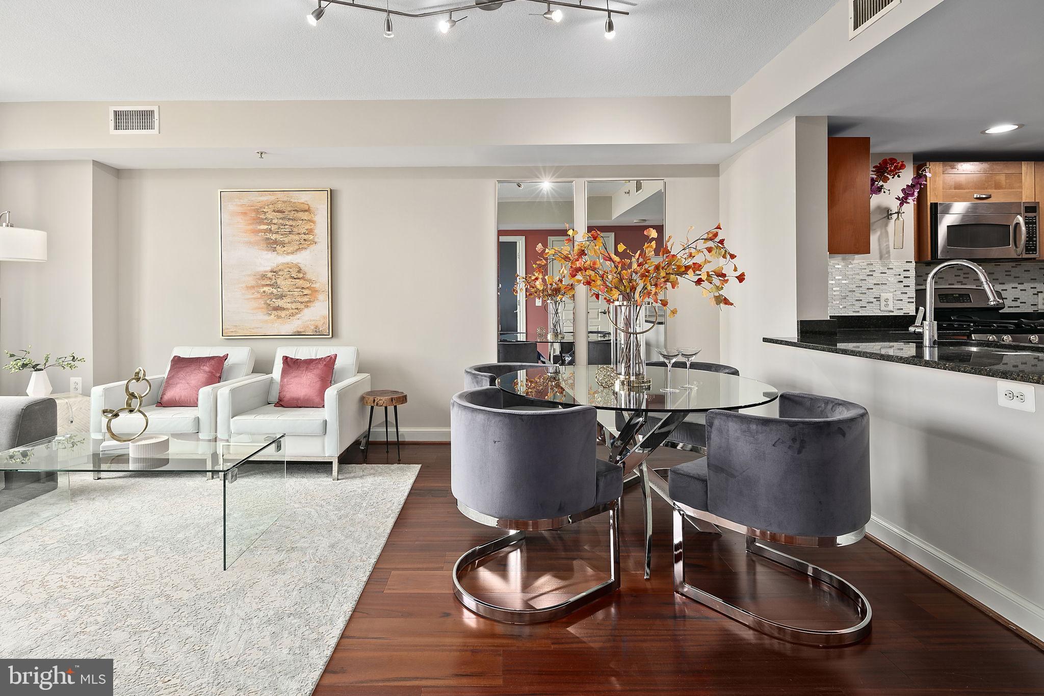 MIDTOWN ALEXANDRIA STATION CONDOMINIUM - Residential Lease