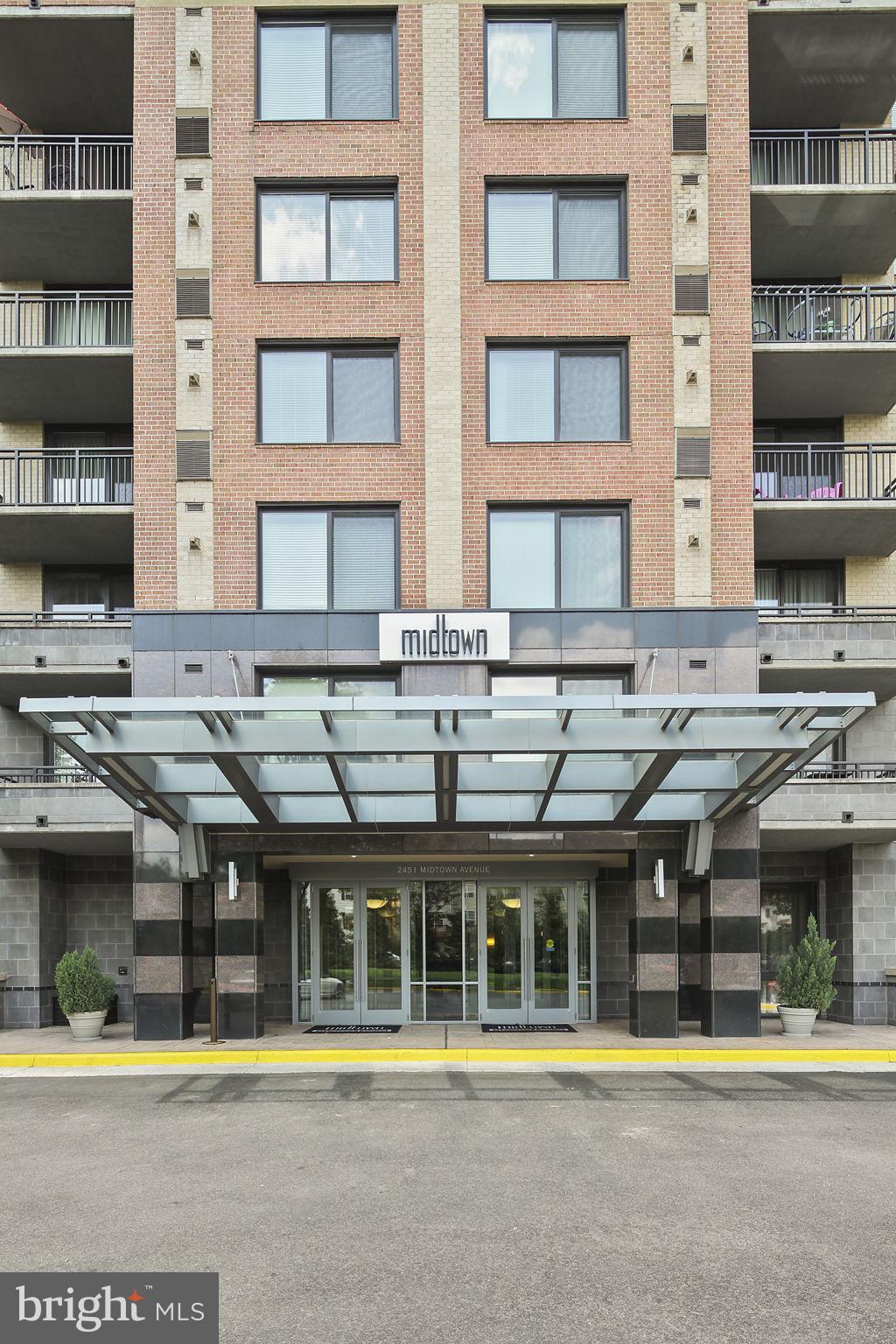 MIDTOWN ALEXANDRIA STATION CONDOMINIUM - Residential Lease