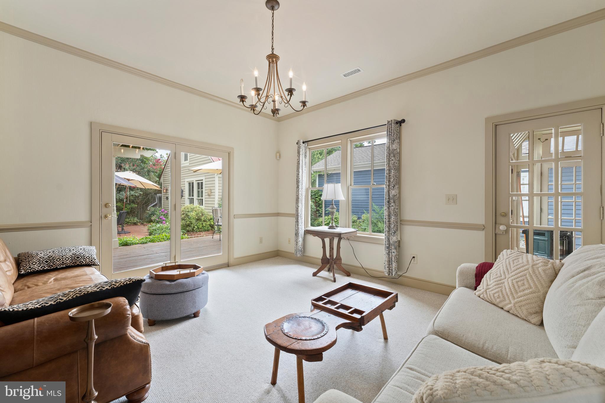 HISTORIC DISTRICT - Residential