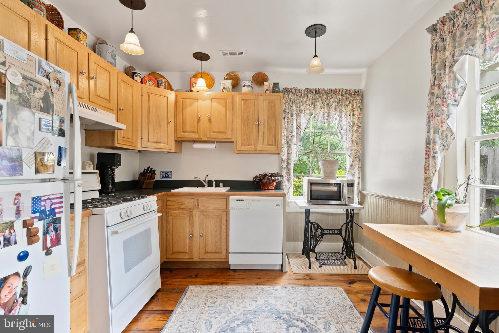 HISTORIC DISTRICT - Residential