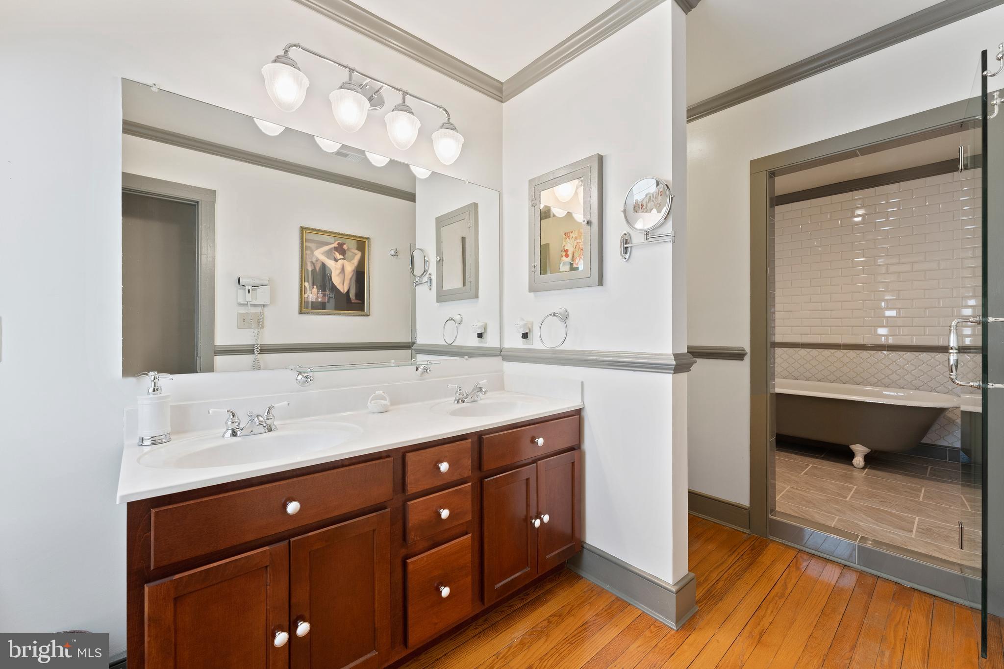 HISTORIC DISTRICT - Residential