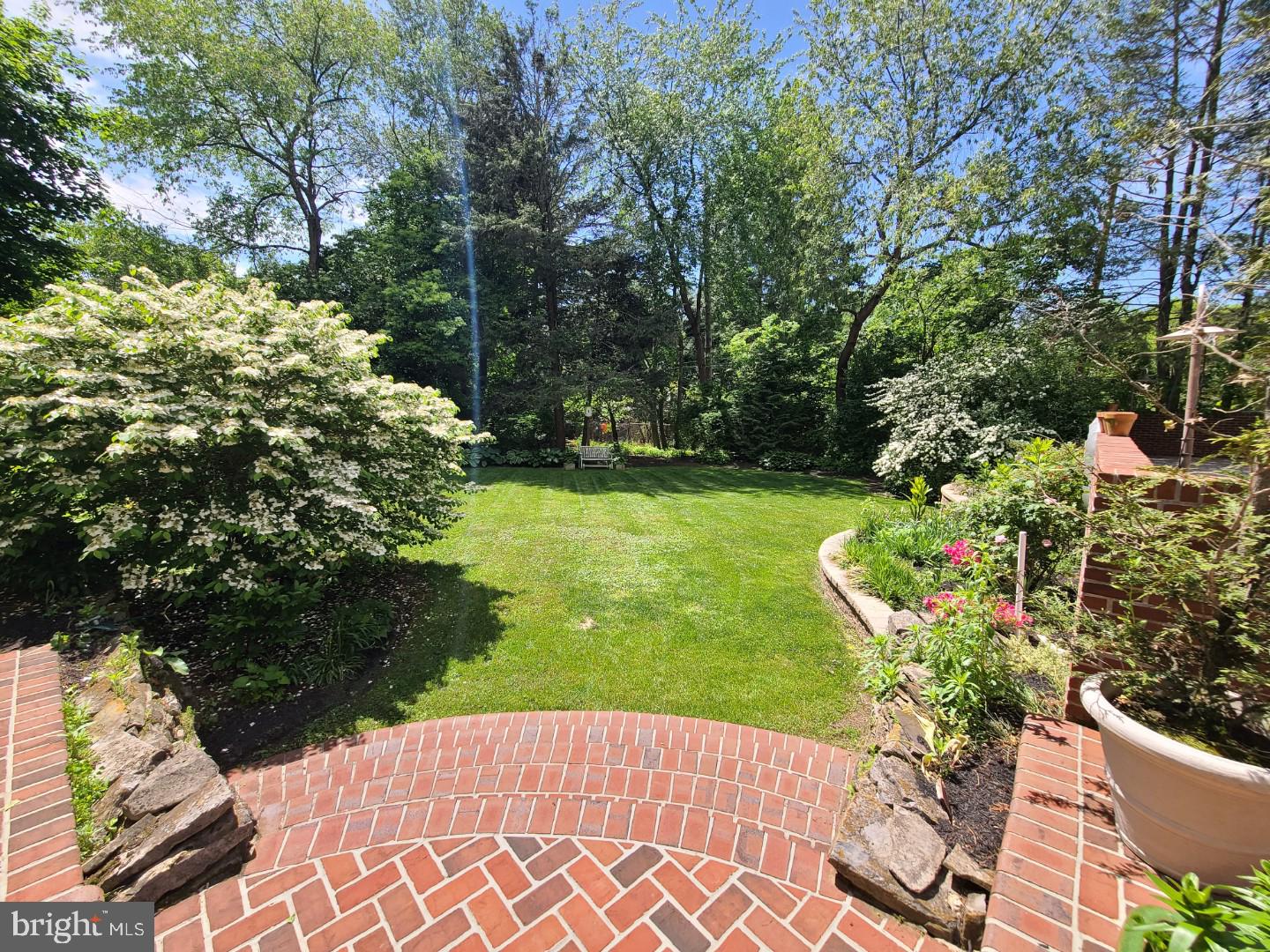 COLLEGE HEIGHTS - Residential