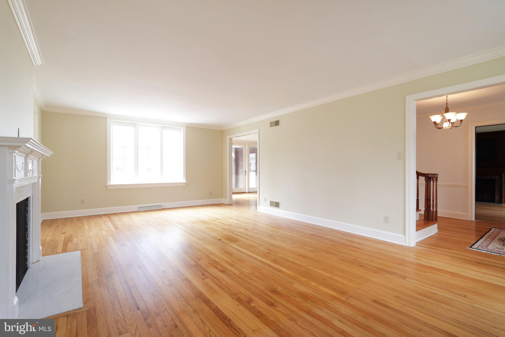 COLLEGE HEIGHTS - Residential