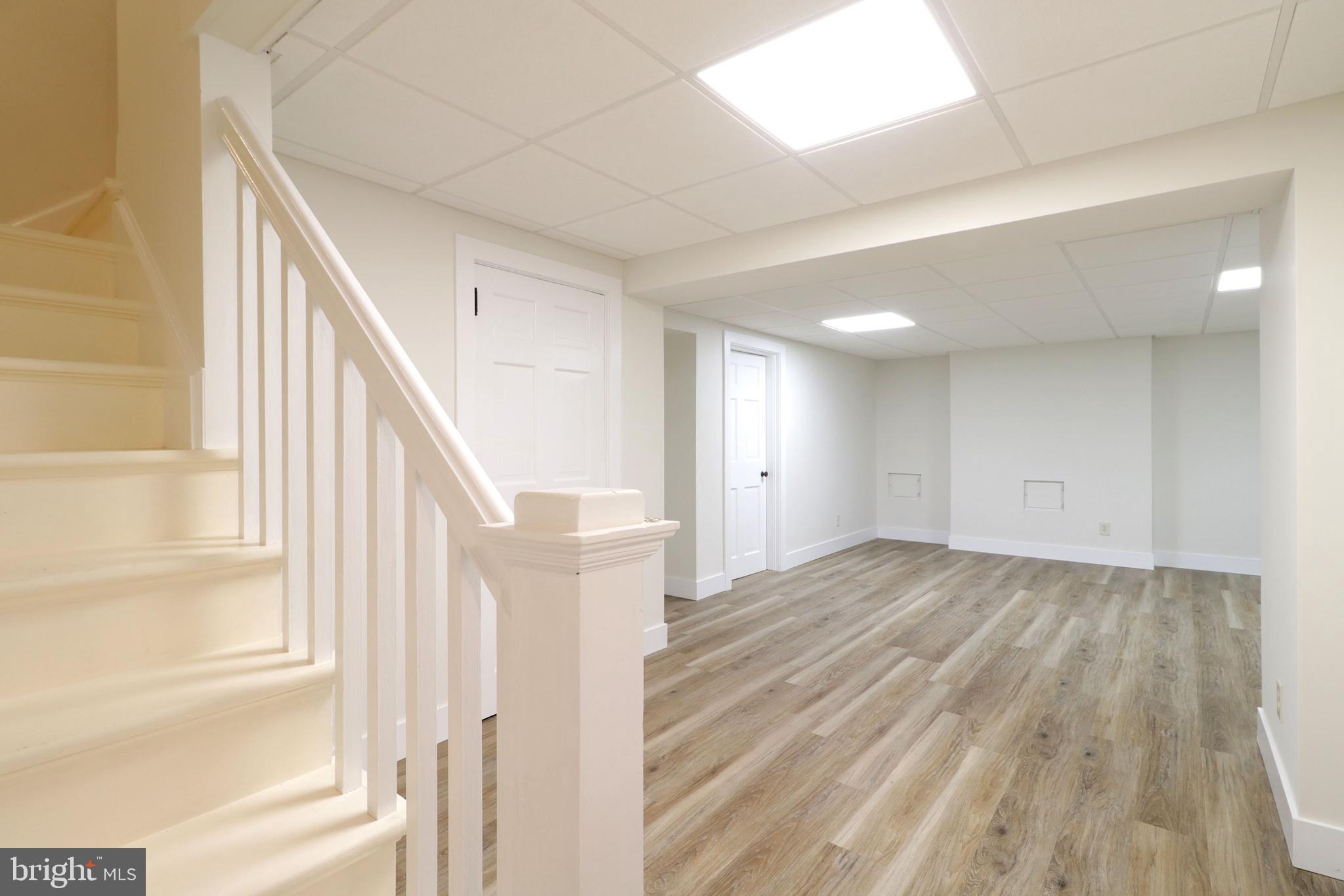 COLLEGE HEIGHTS - Residential