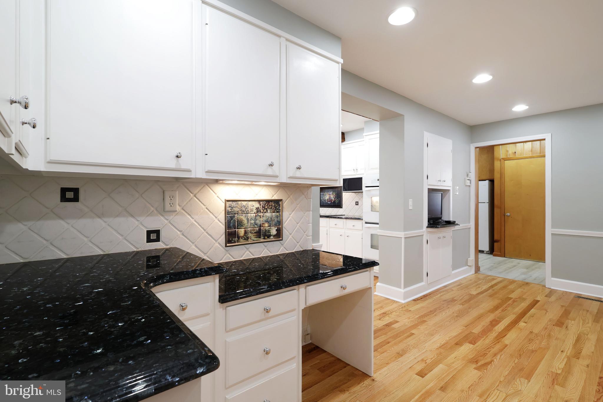 COLLEGE HEIGHTS - Residential