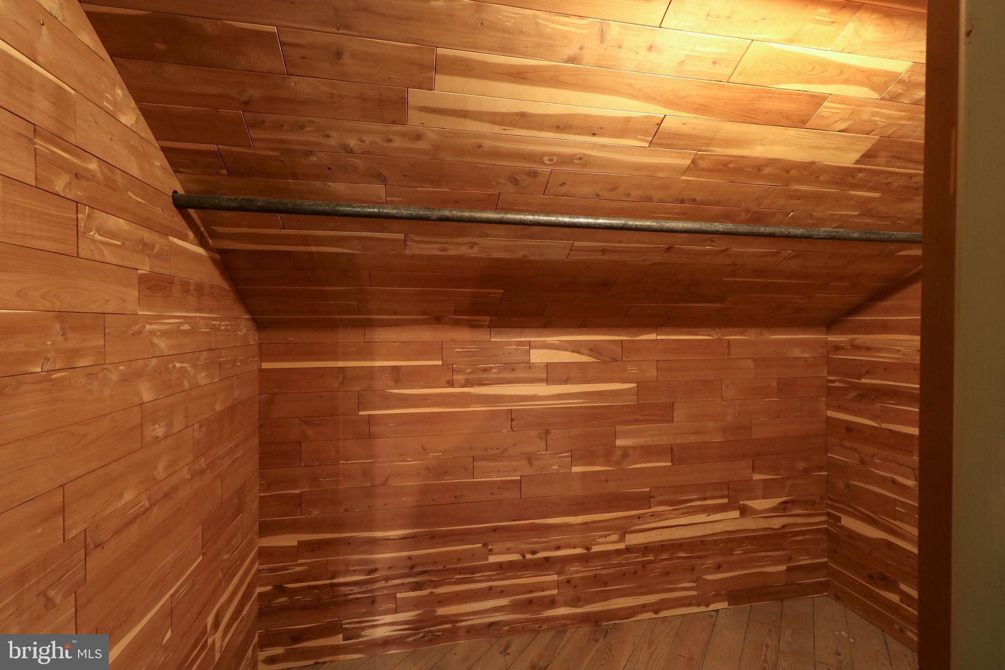 COLLEGE HEIGHTS - Residential