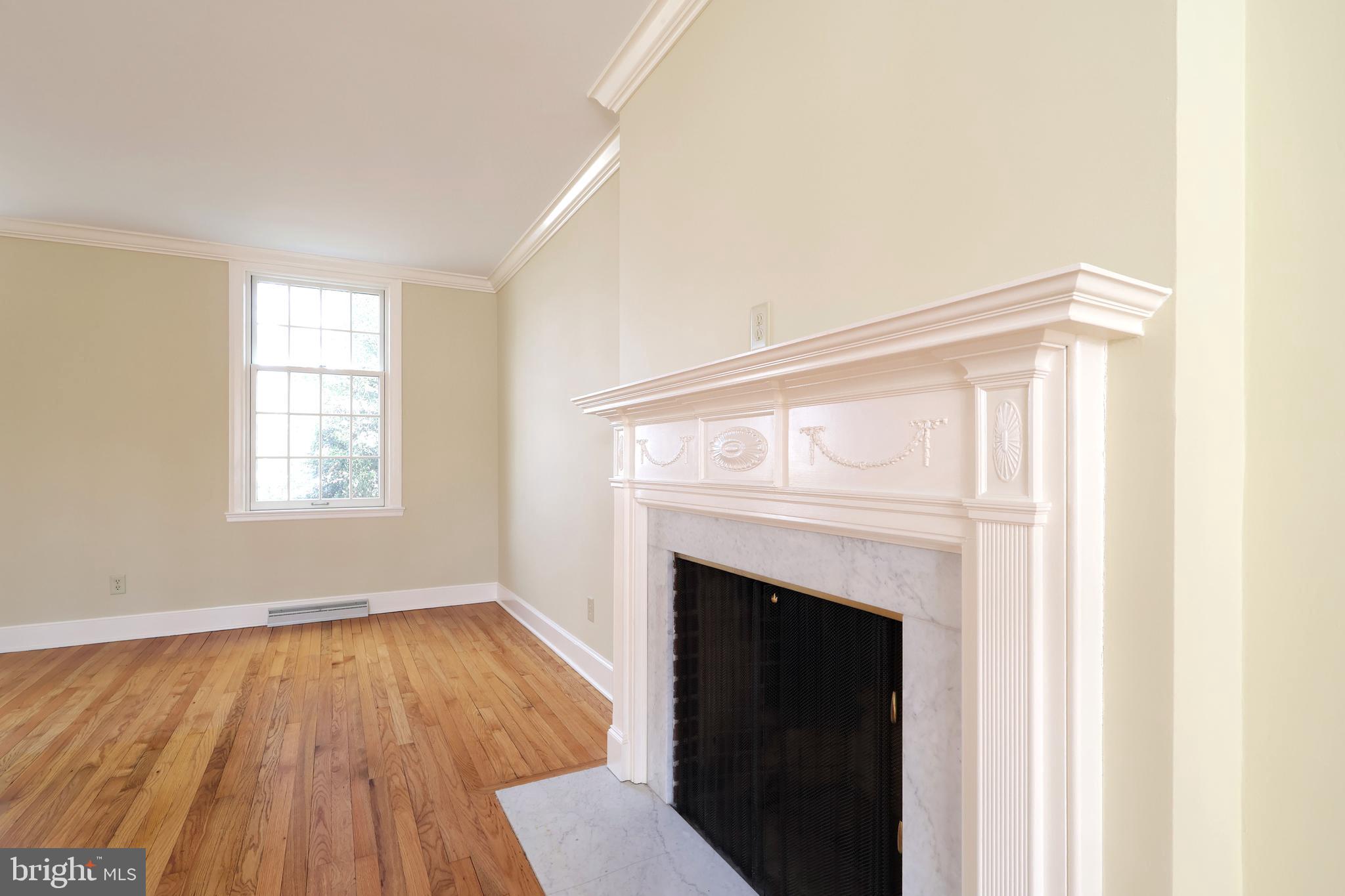 COLLEGE HEIGHTS - Residential