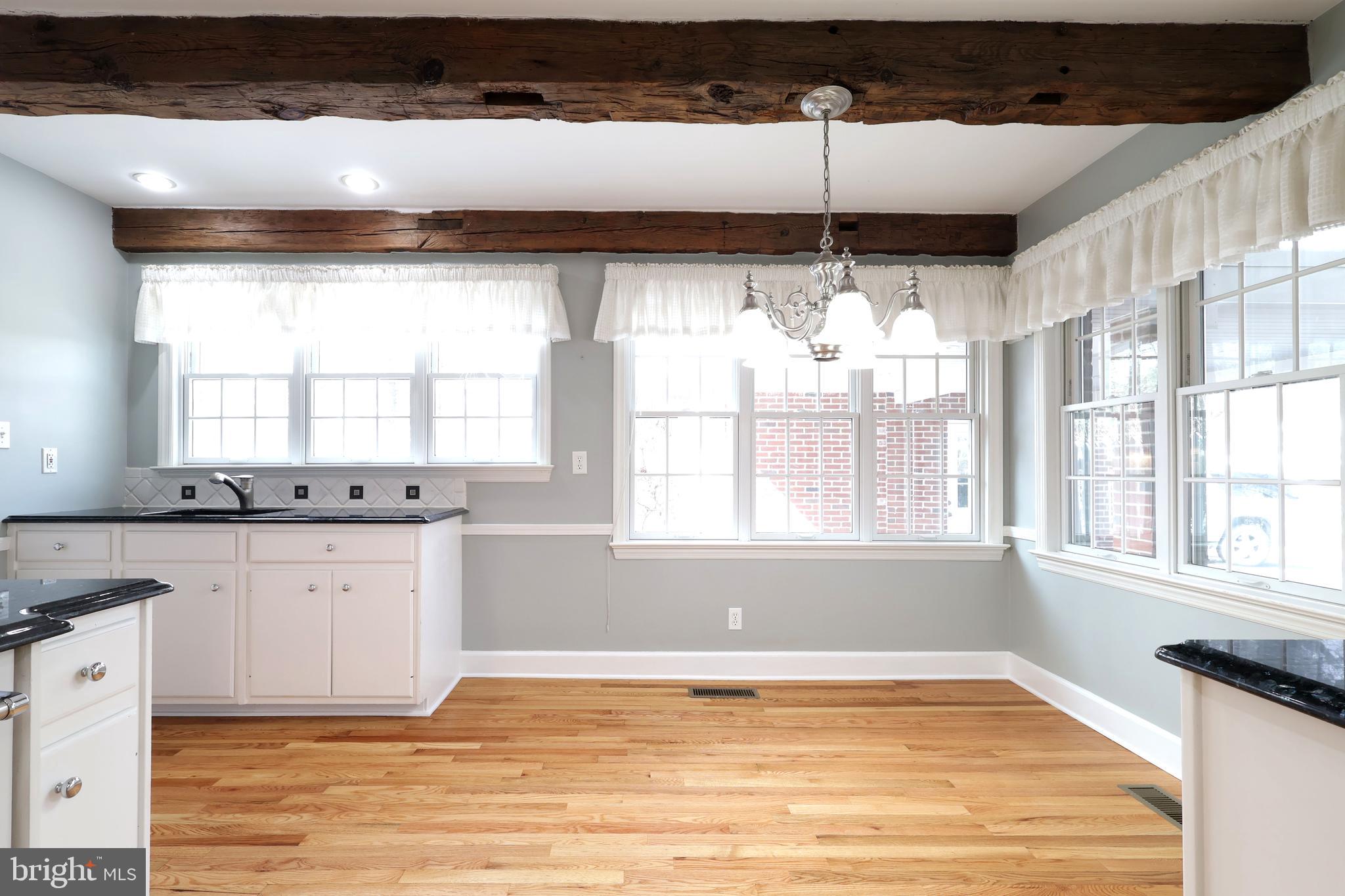 COLLEGE HEIGHTS - Residential