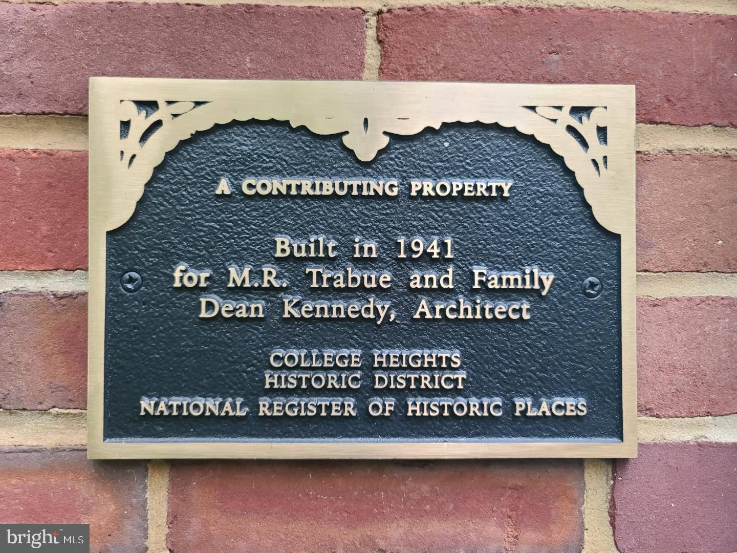 COLLEGE HEIGHTS - Residential