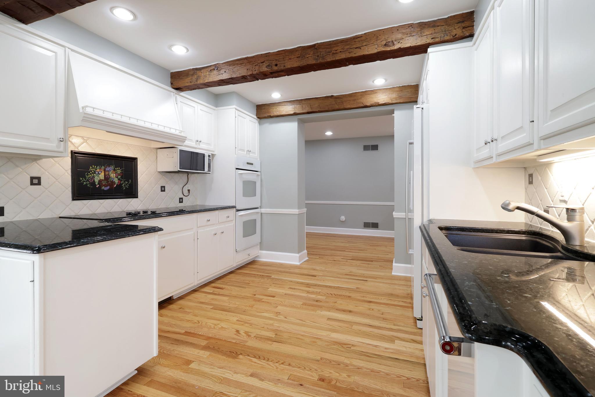 COLLEGE HEIGHTS - Residential