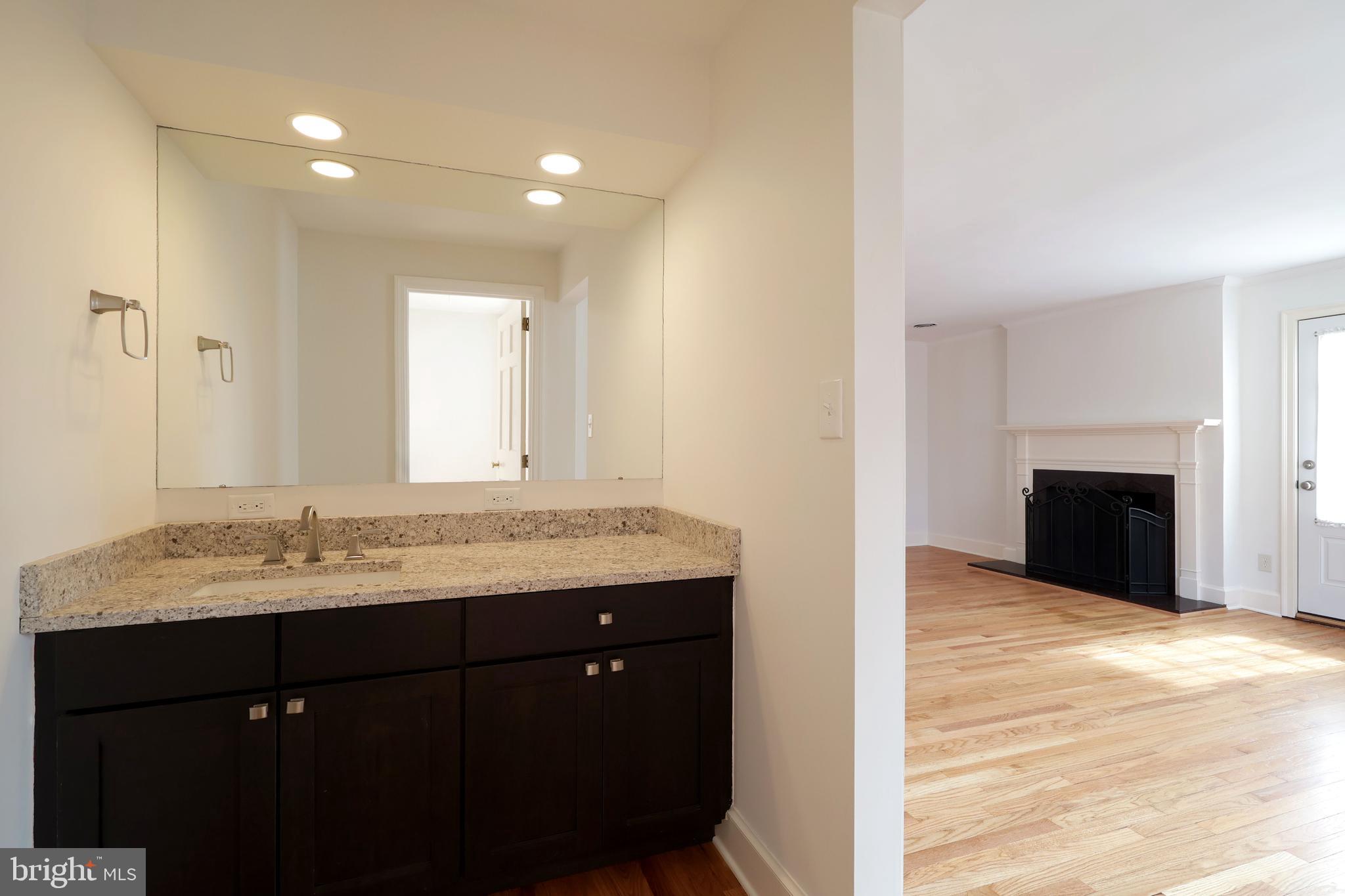 COLLEGE HEIGHTS - Residential