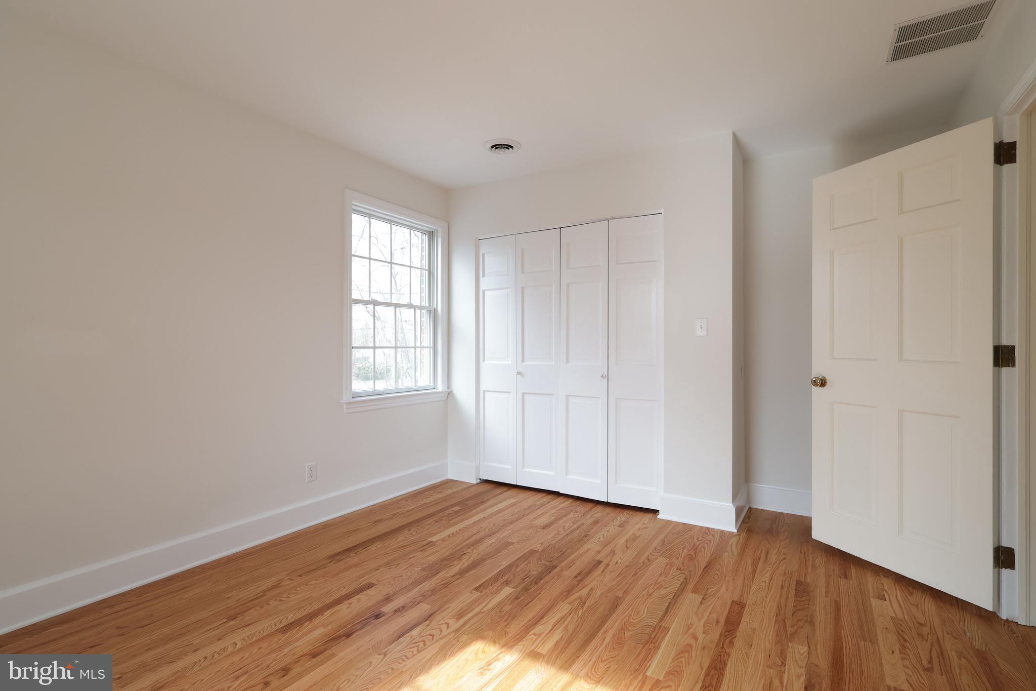 COLLEGE HEIGHTS - Residential