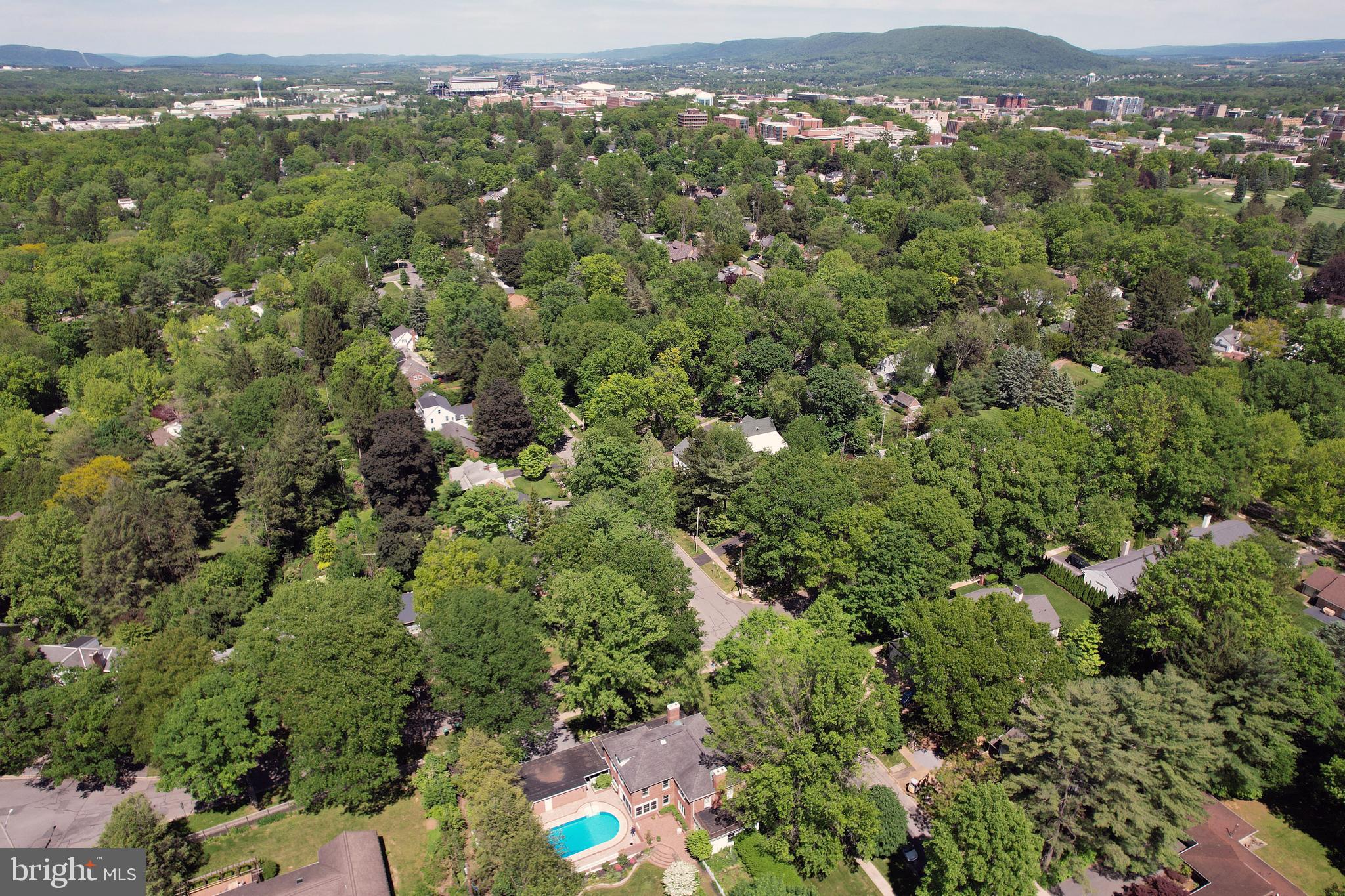 COLLEGE HEIGHTS - Residential