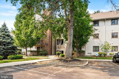 Condo For Sale - 1510 Ravens Crest Drive<br/> PLAINSBORO, NJ 08536