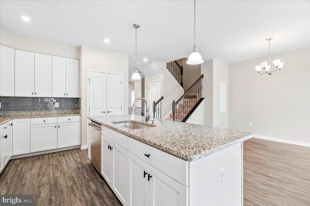 JEFFERSON PLACE - Residential Lease