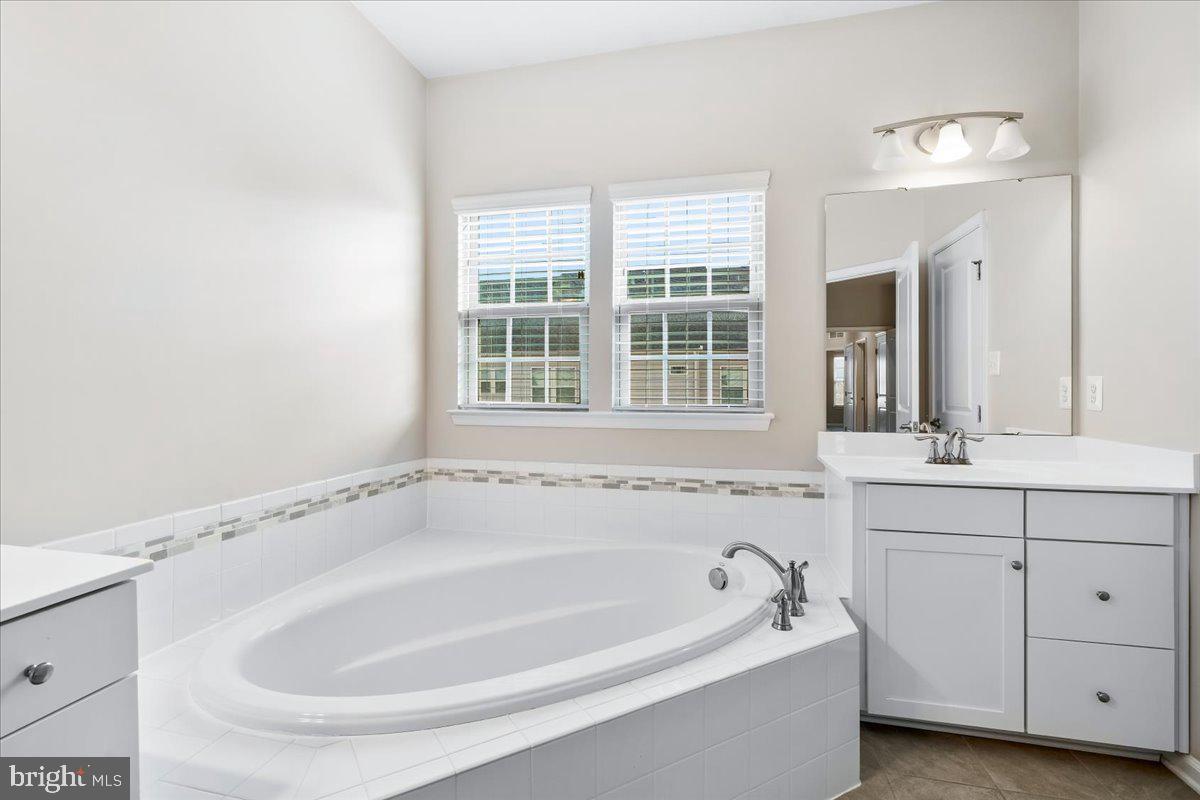 JEFFERSON PLACE - Residential Lease