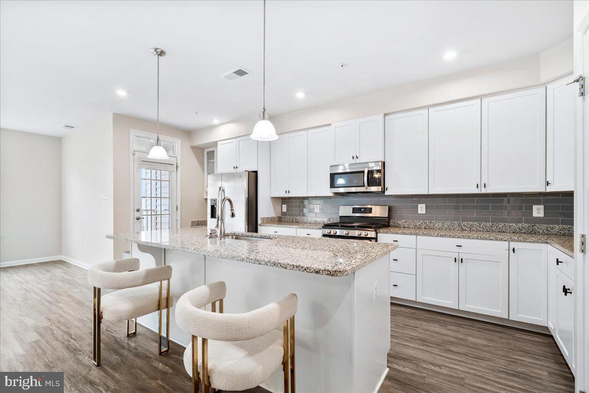 JEFFERSON PLACE - Residential Lease