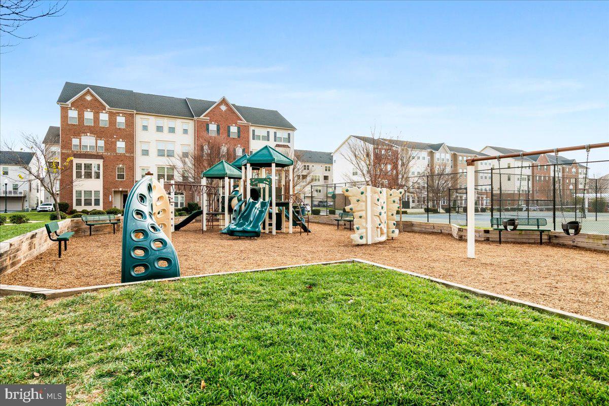 JEFFERSON PLACE - Residential Lease