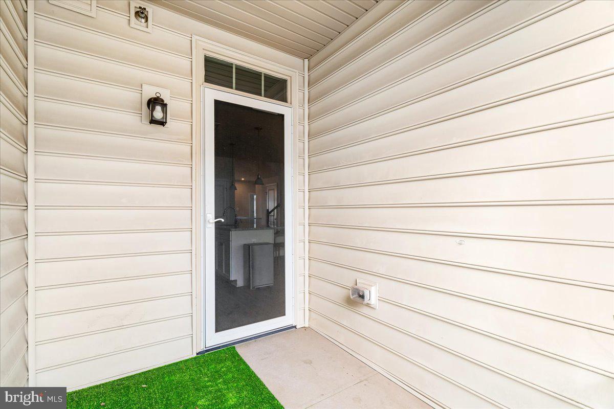 JEFFERSON PLACE - Residential Lease