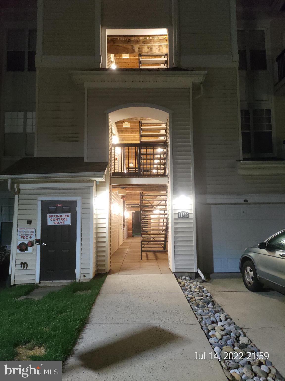 FAIRFAX RIDGE CONDOS - Residential Lease