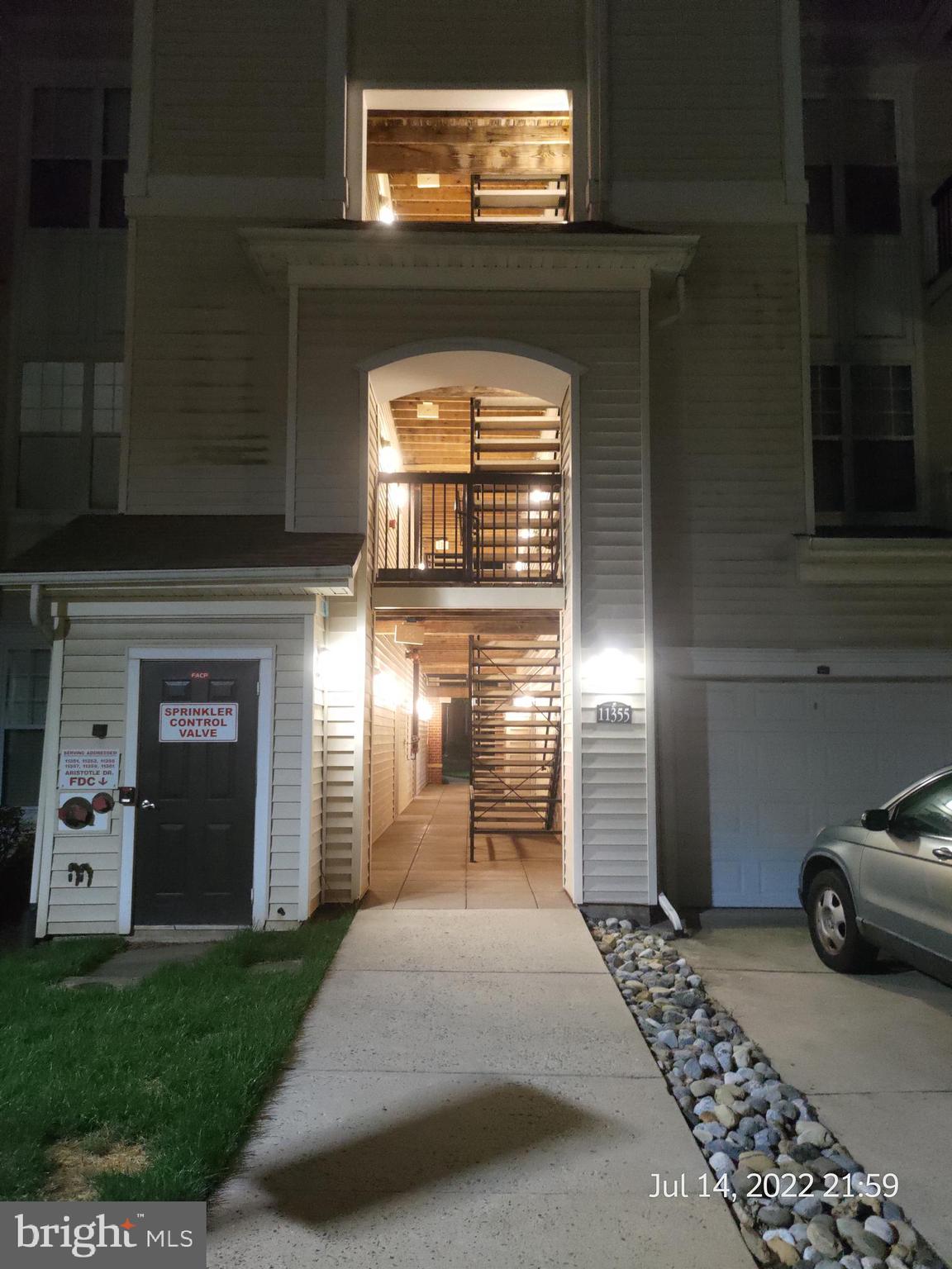 FAIRFAX RIDGE CONDOS - Residential Lease