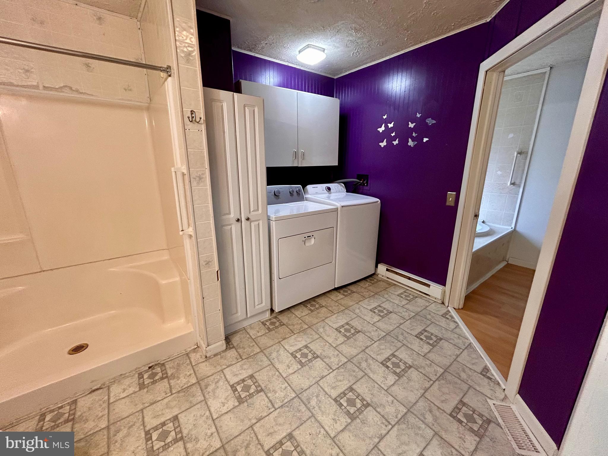 ARUNDEL - Residential