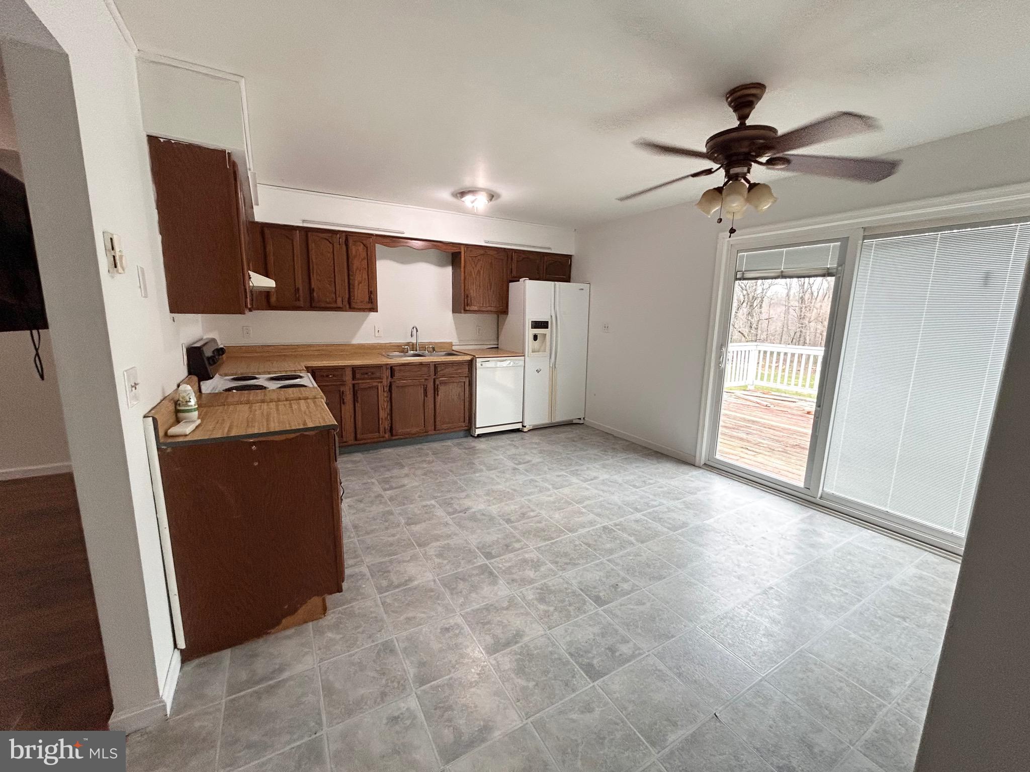 ARUNDEL - Residential