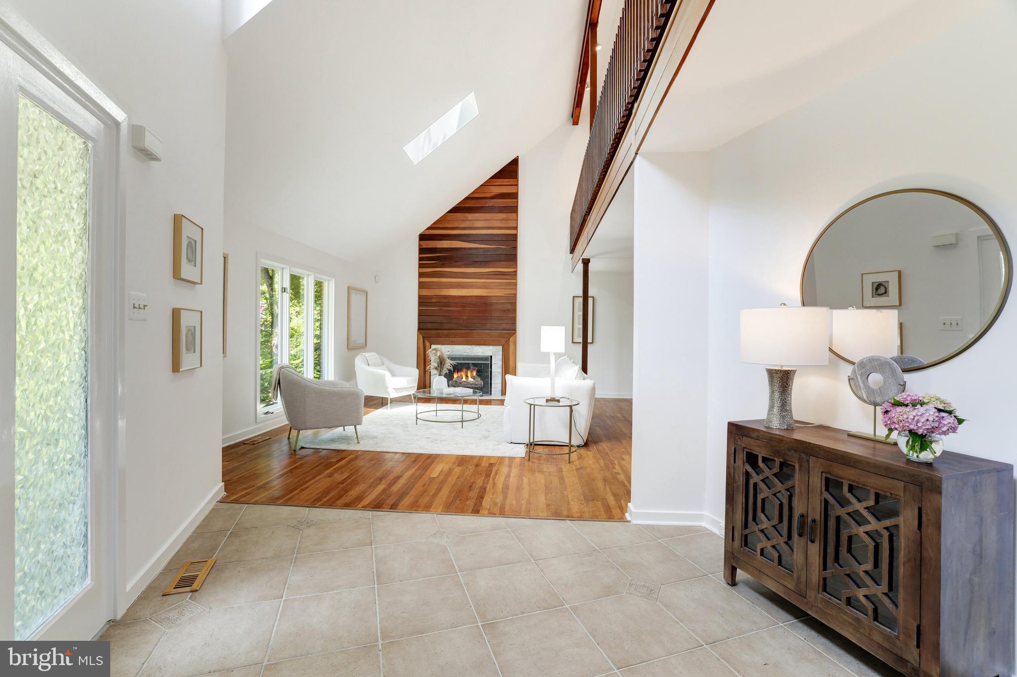 BELLEVUE FOREST - Residential