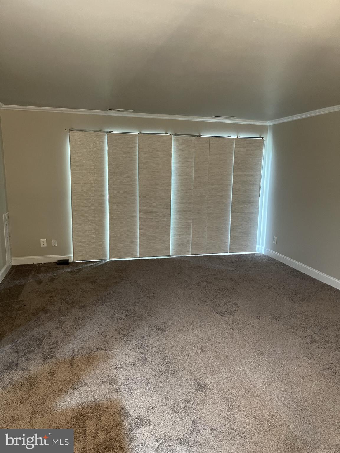 TREETOP CONDO - Residential Lease