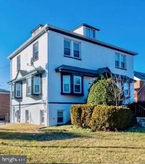 This is an a amazing property south of the city with 2 income producing apartments and a retail space that in total earns a double digit cap rate and a good cash on cash calculation amount.Complete building renovations done in 2021. Great investment to add to your portfolio.