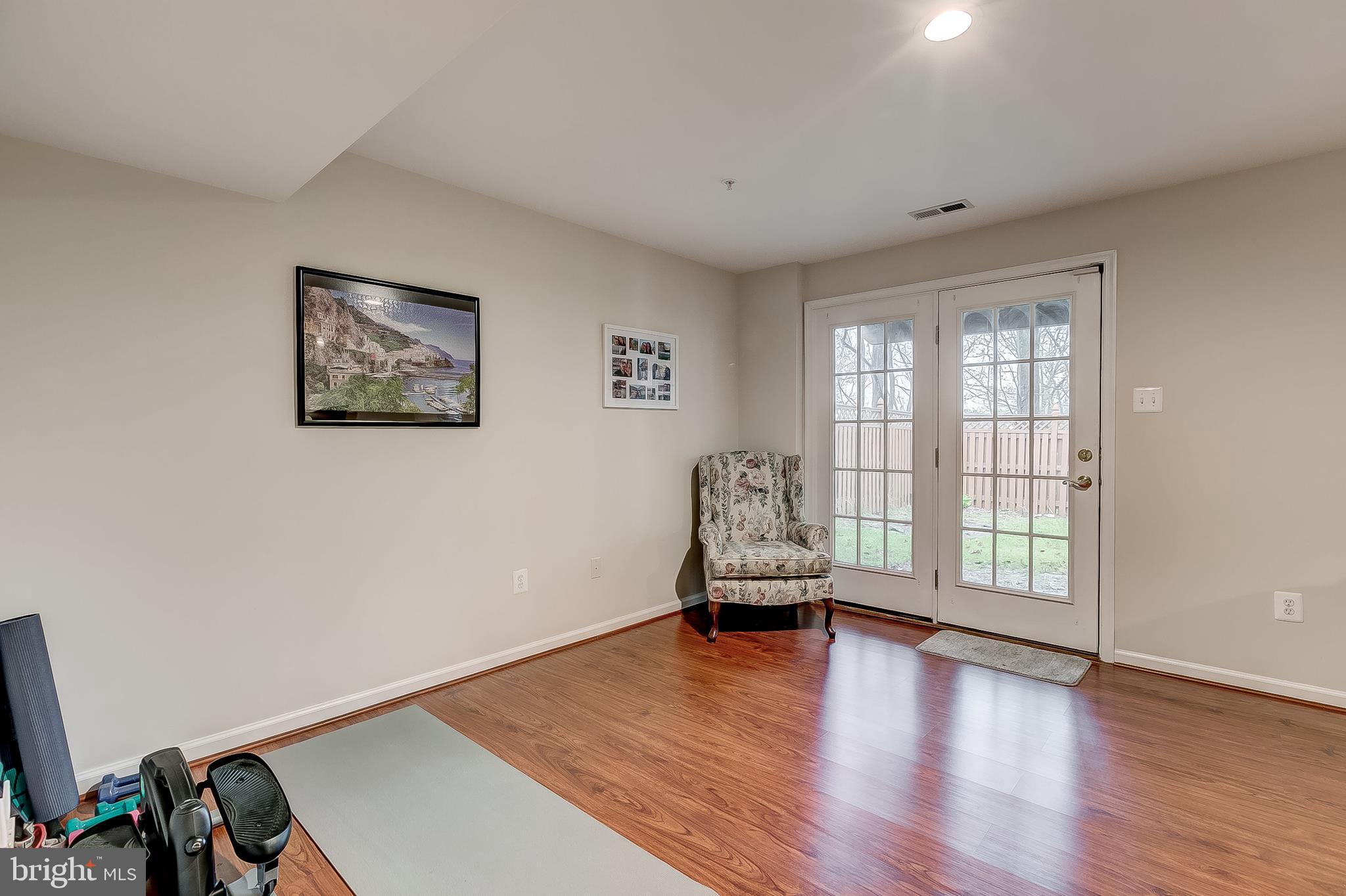 OWINGS MILLS NEWTOWN - Residential