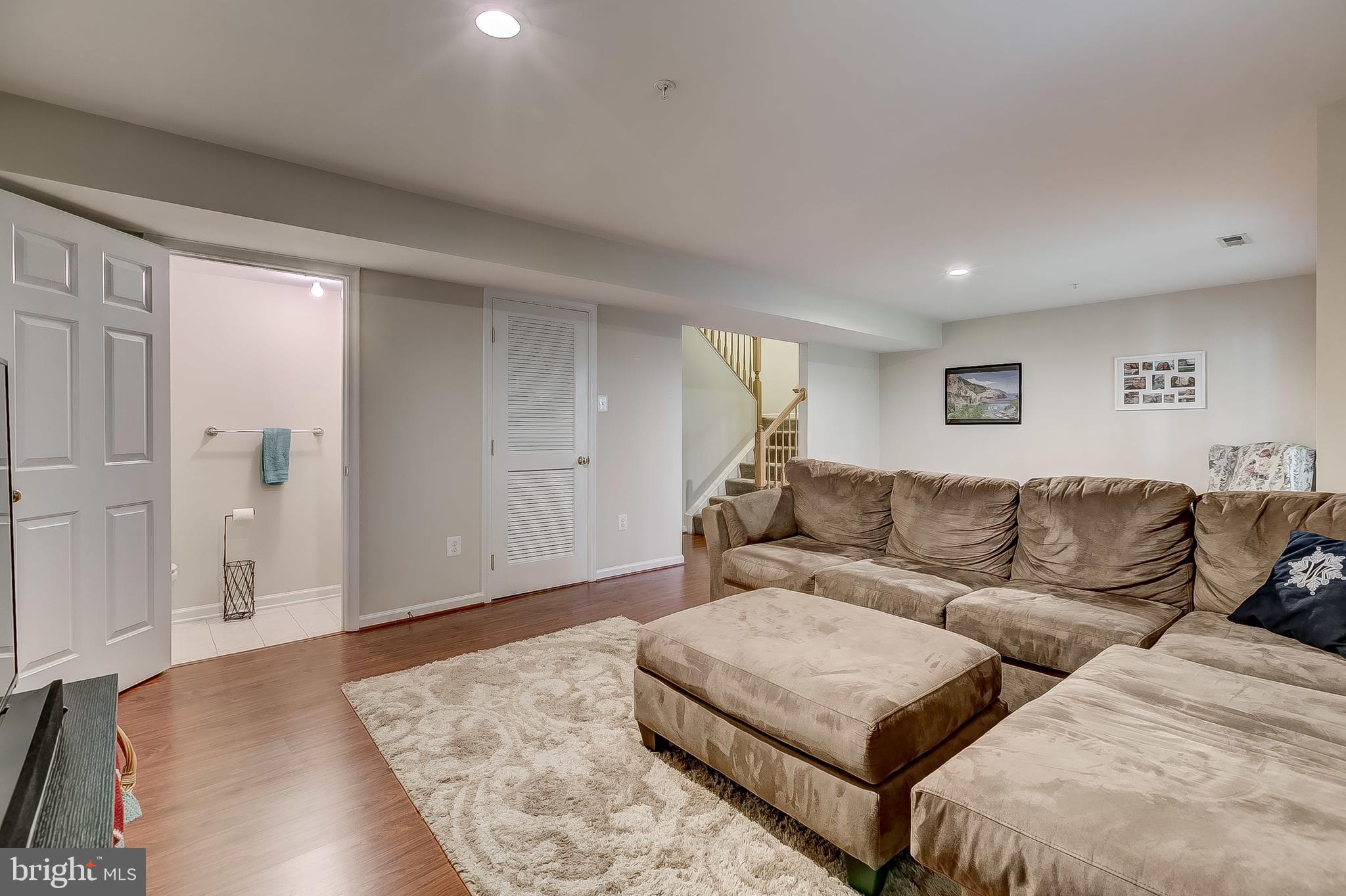 OWINGS MILLS NEWTOWN - Residential