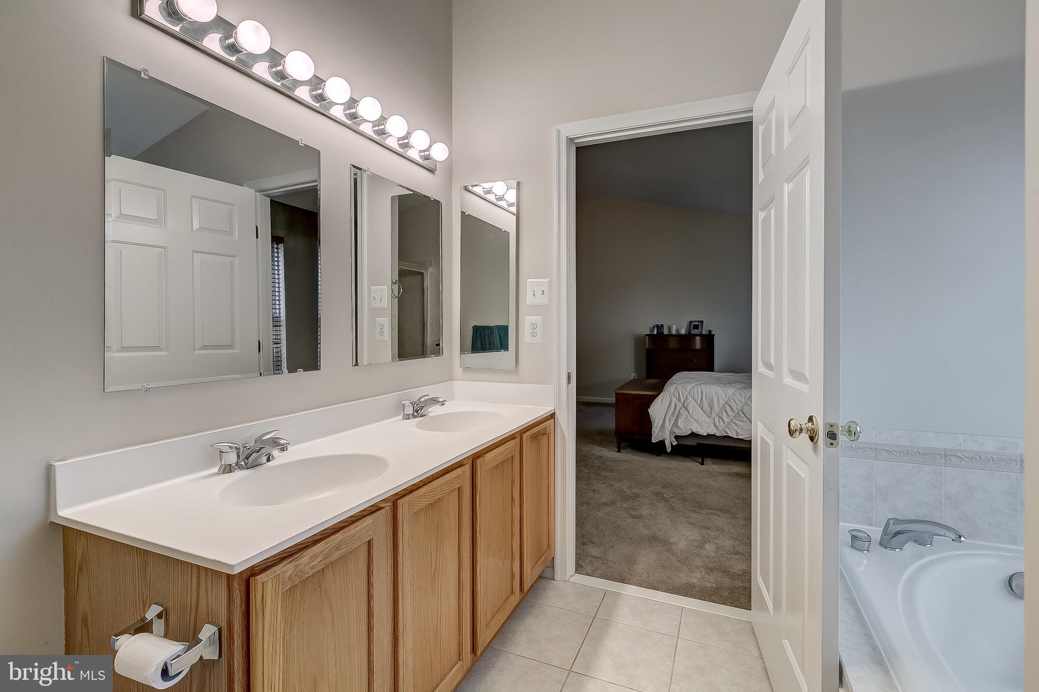 OWINGS MILLS NEWTOWN - Residential