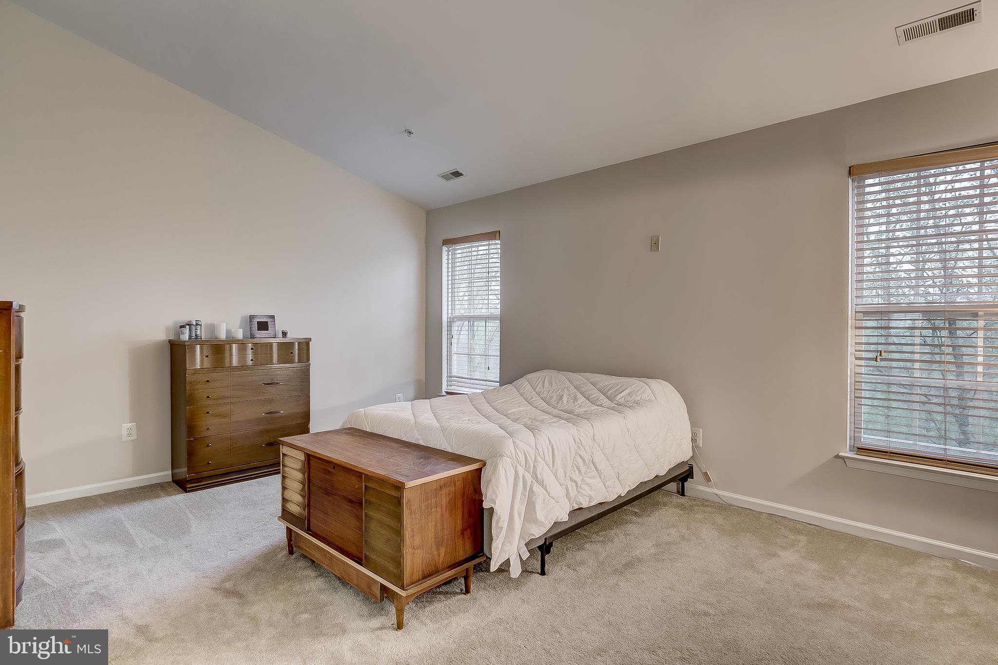 OWINGS MILLS NEWTOWN - Residential