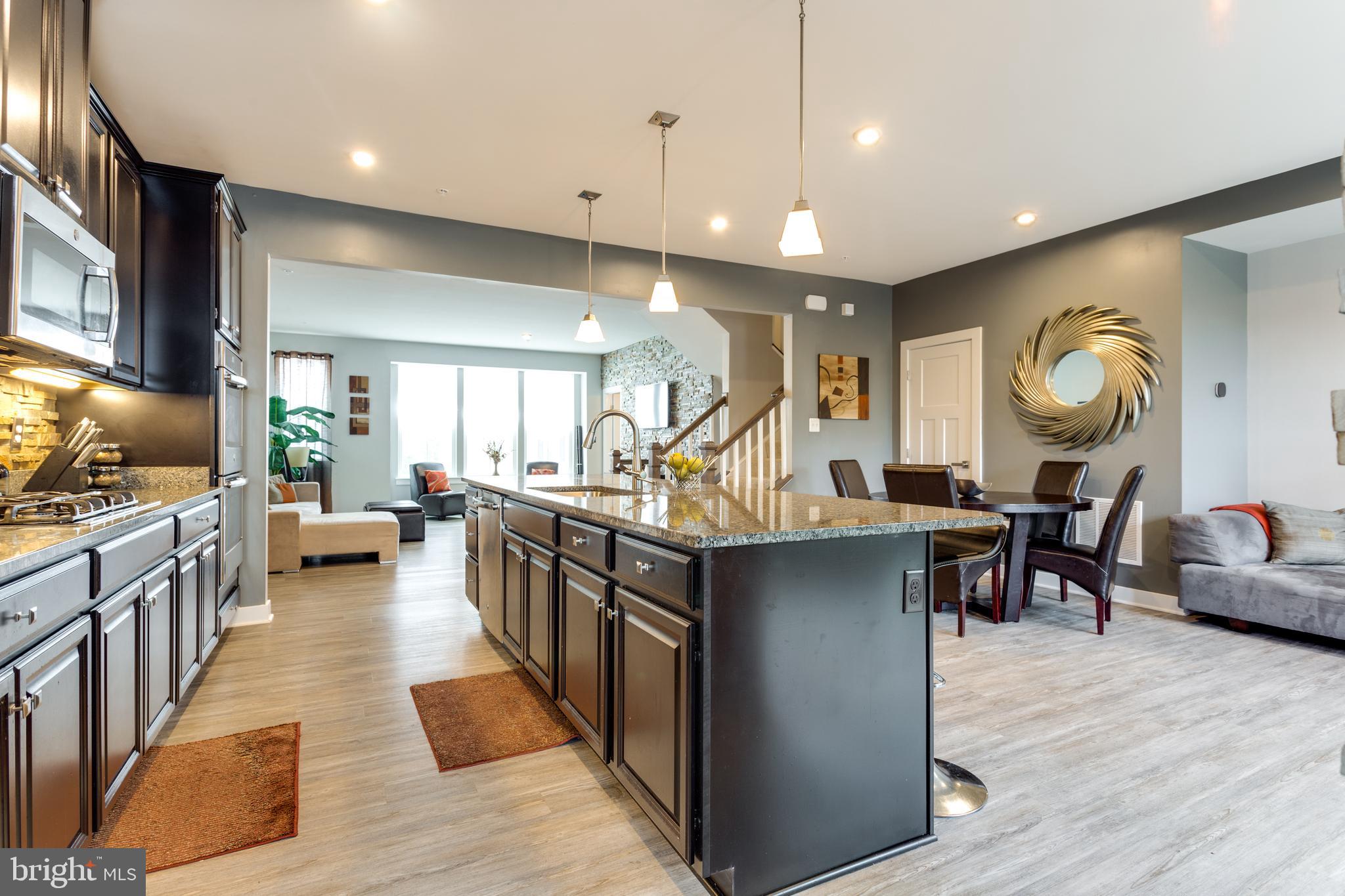 ST CHARLES SUB - Residential Lease