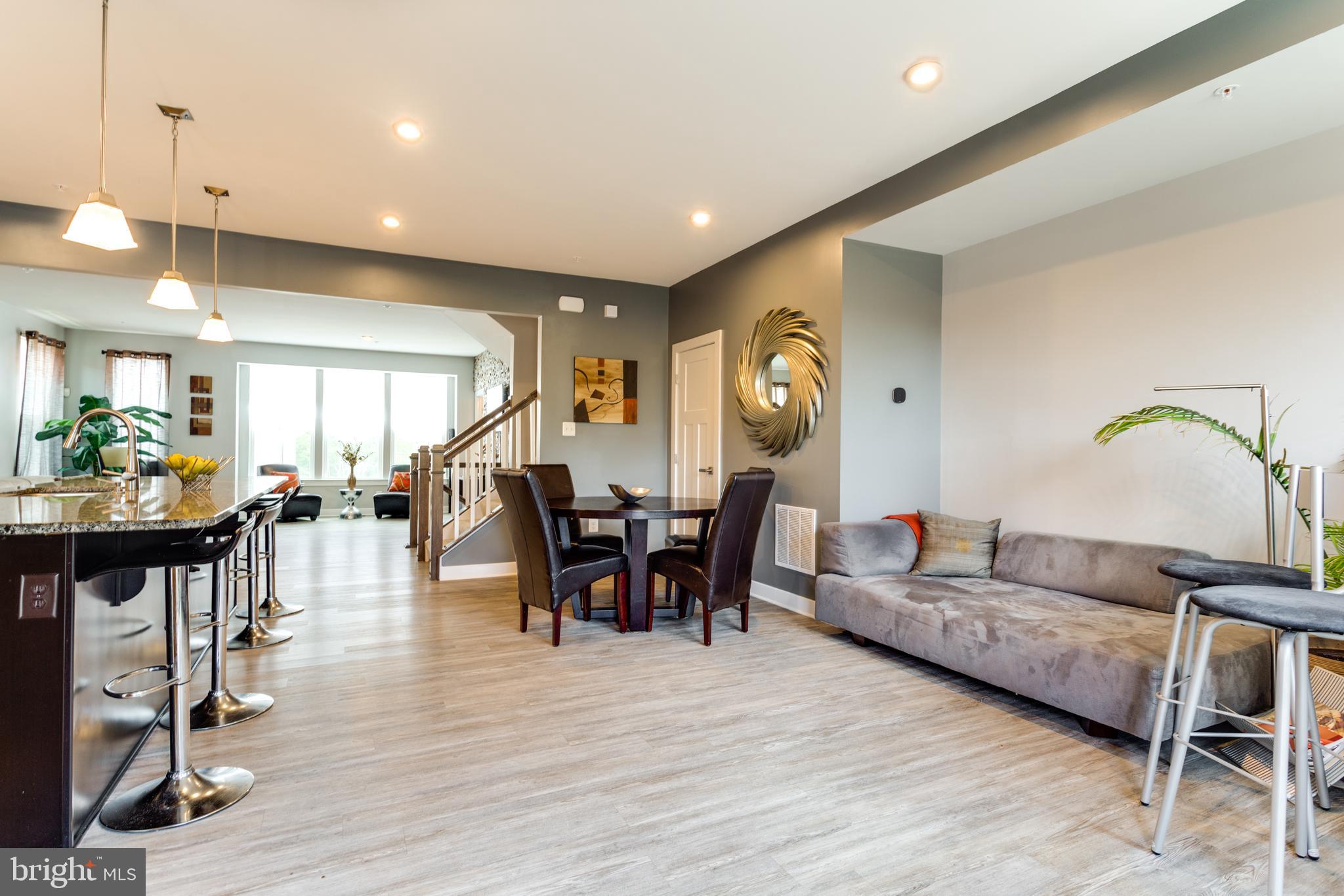 ST CHARLES SUB - Residential Lease