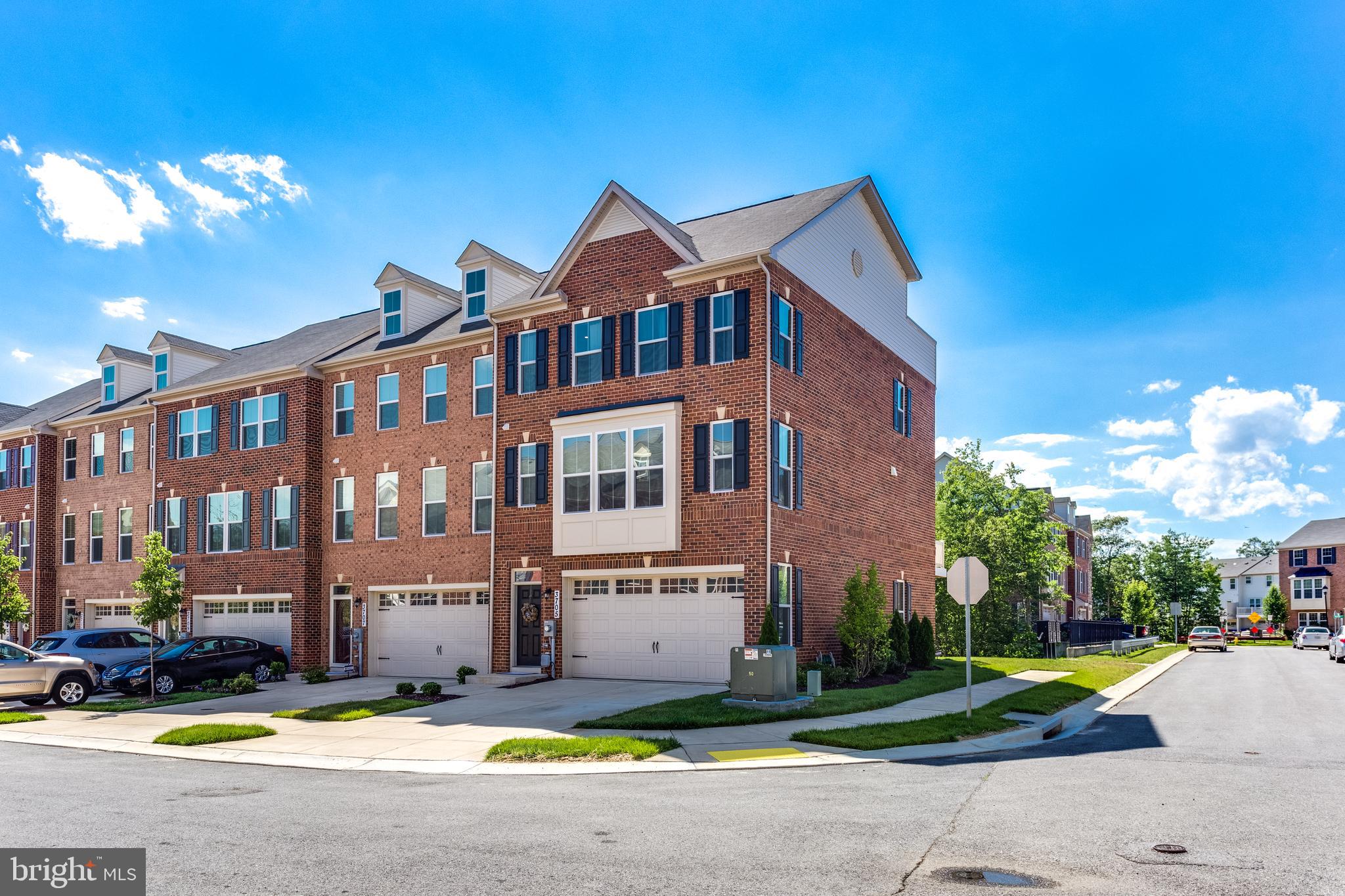 ST CHARLES SUB - Residential Lease