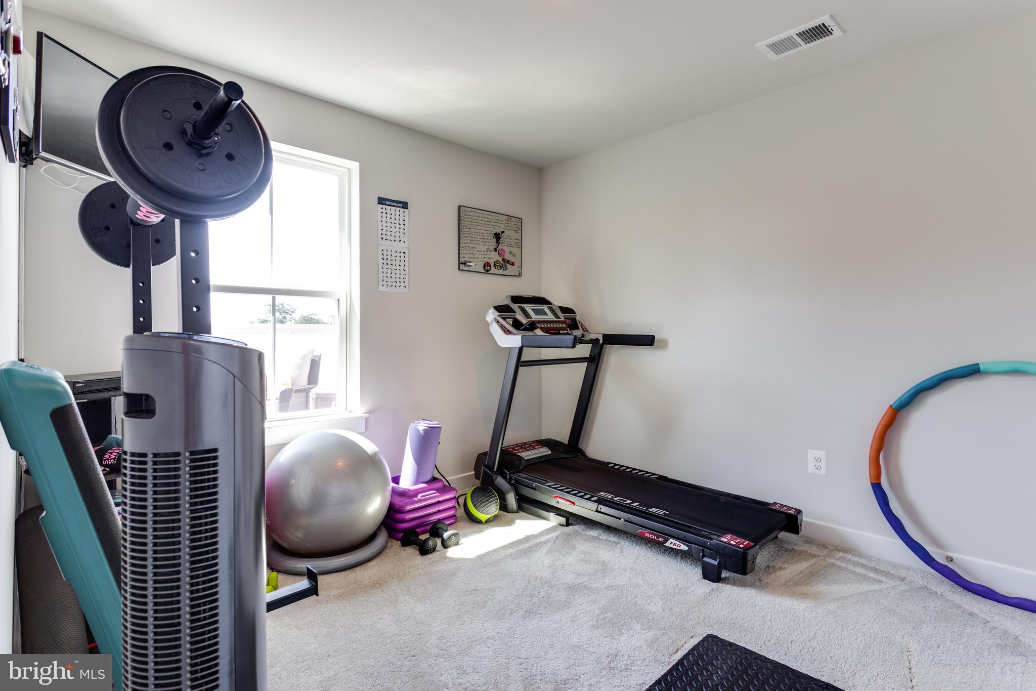 ST CHARLES SUB - Residential Lease