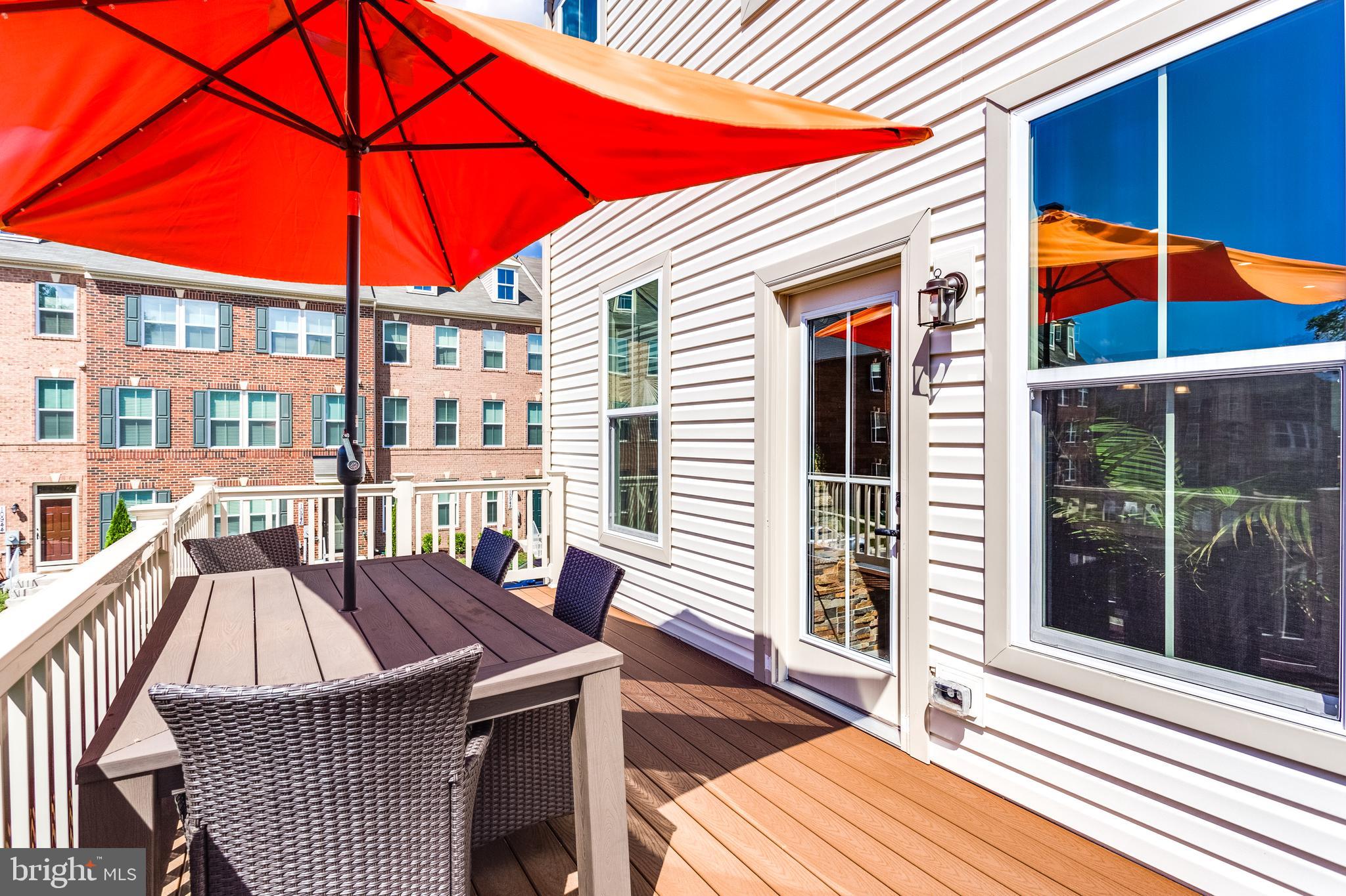 ST CHARLES SUB - Residential Lease