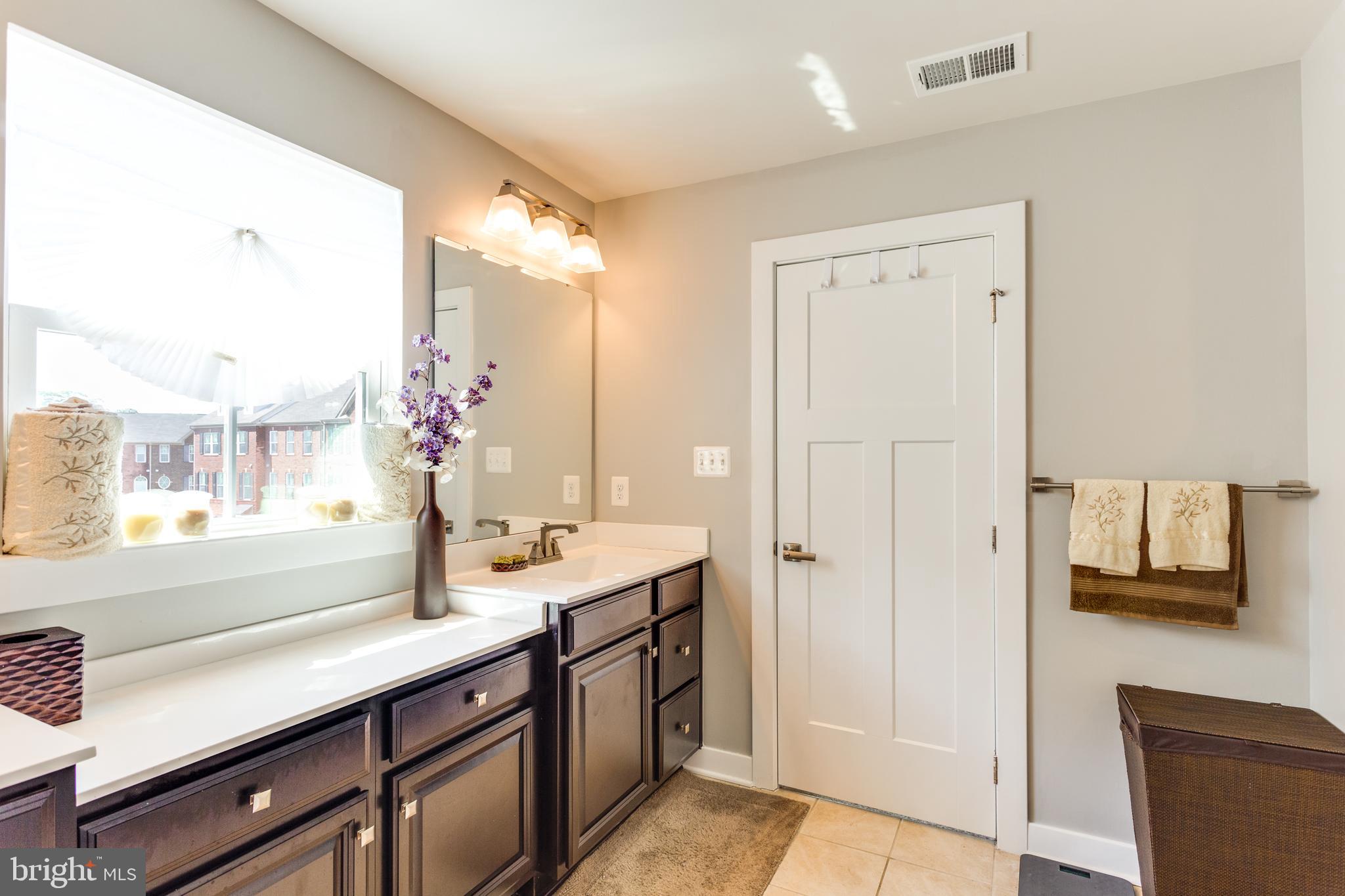 ST CHARLES SUB - Residential Lease