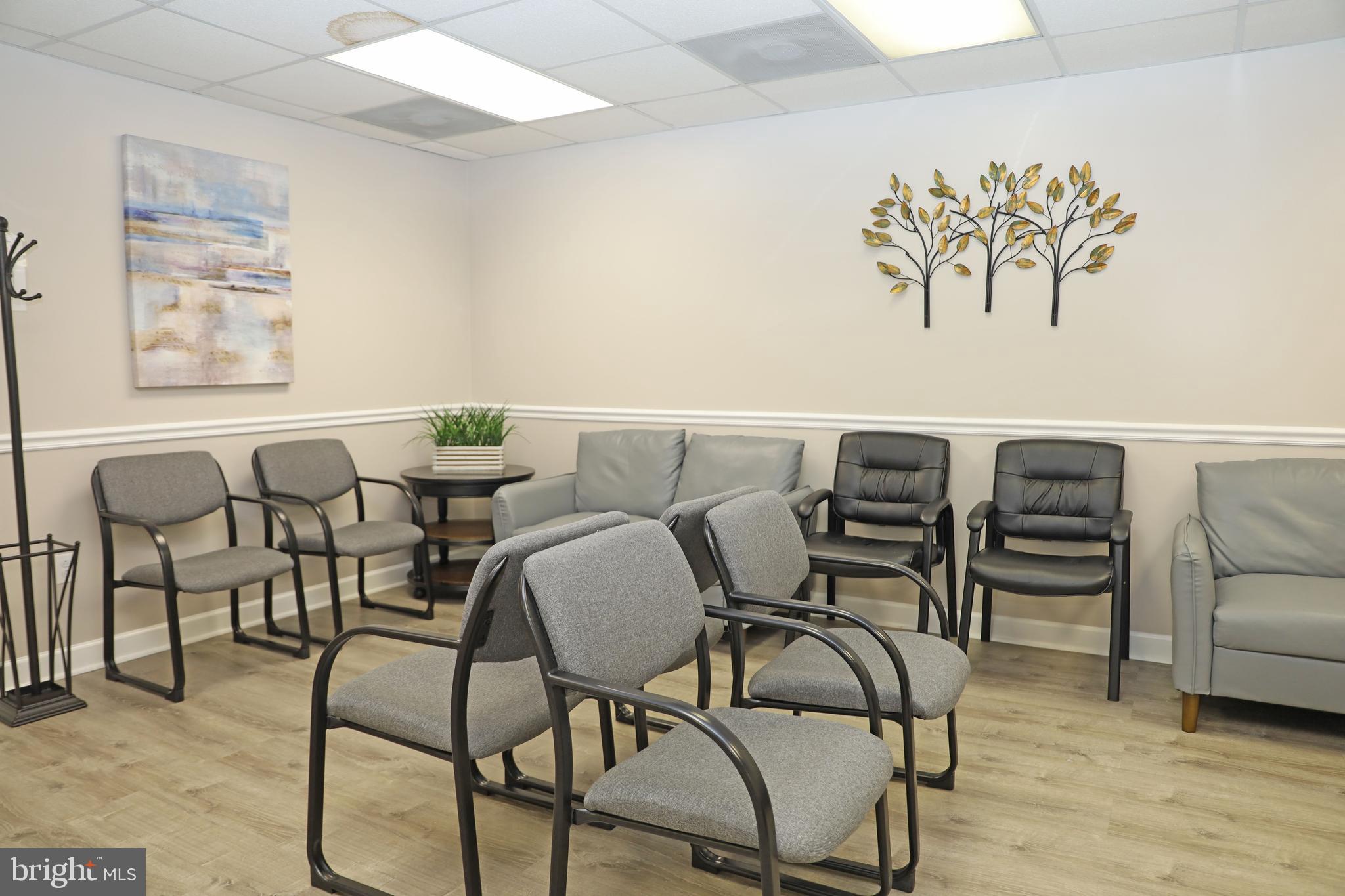 BRIARWOOD PROFESSIONAL BUILDING - Commercial Lease