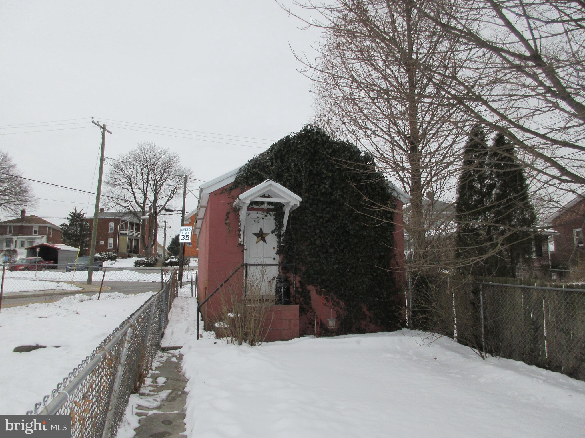 SPRING GROVE BORO - Residential