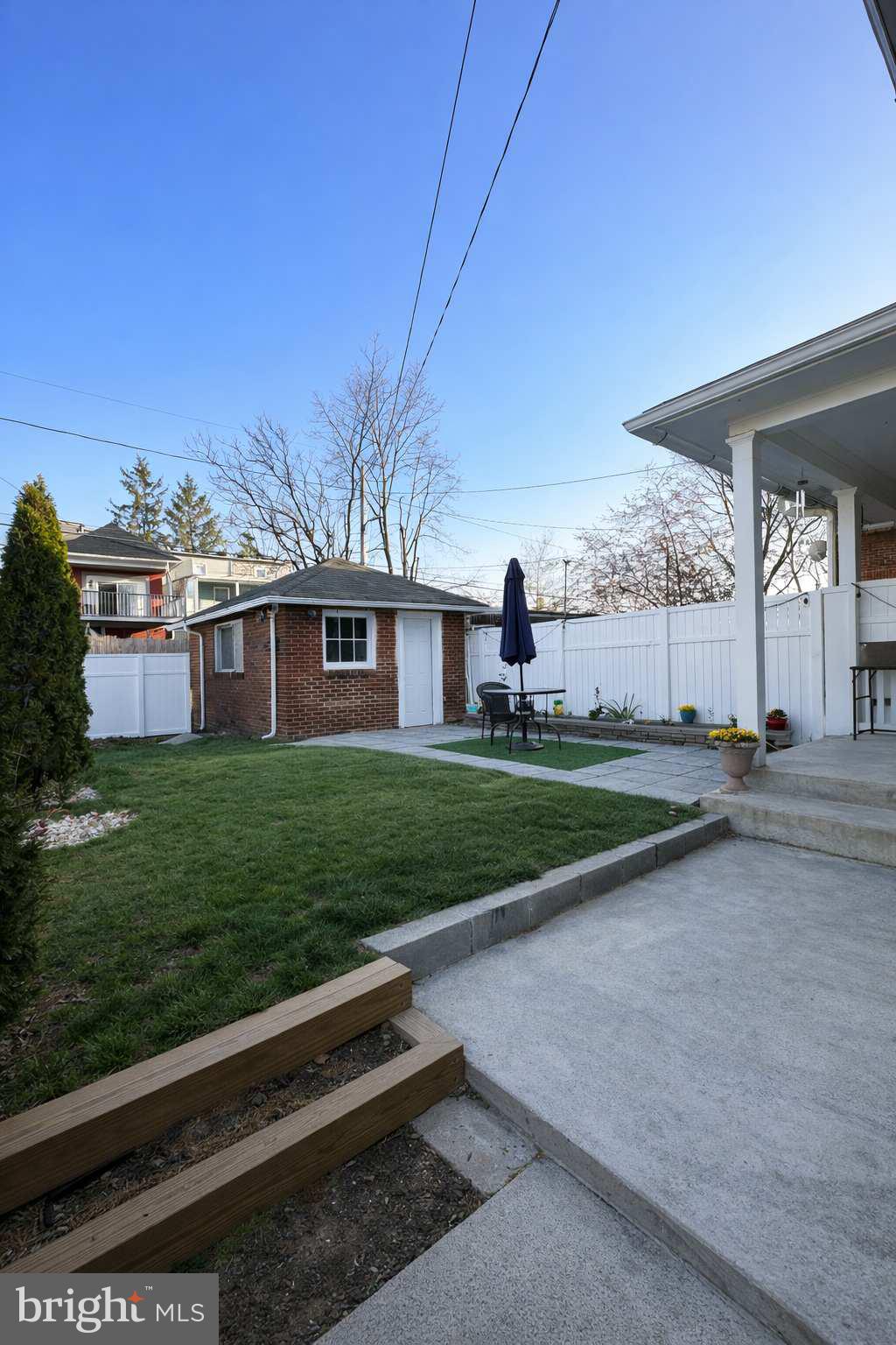 1961 CHESTNUT STREET