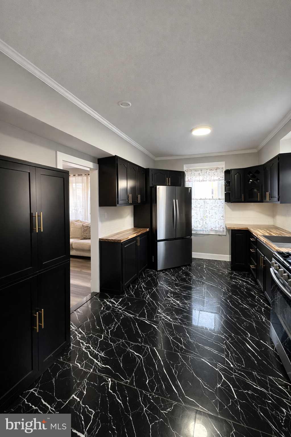 1961 CHESTNUT STREET