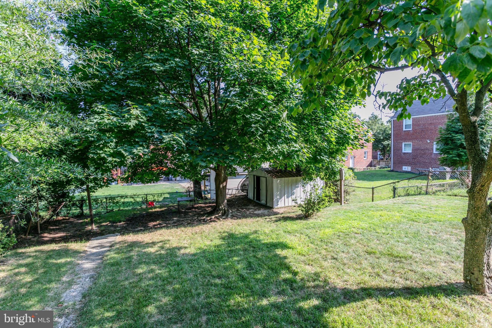 CHILLUM MANOR - Residential