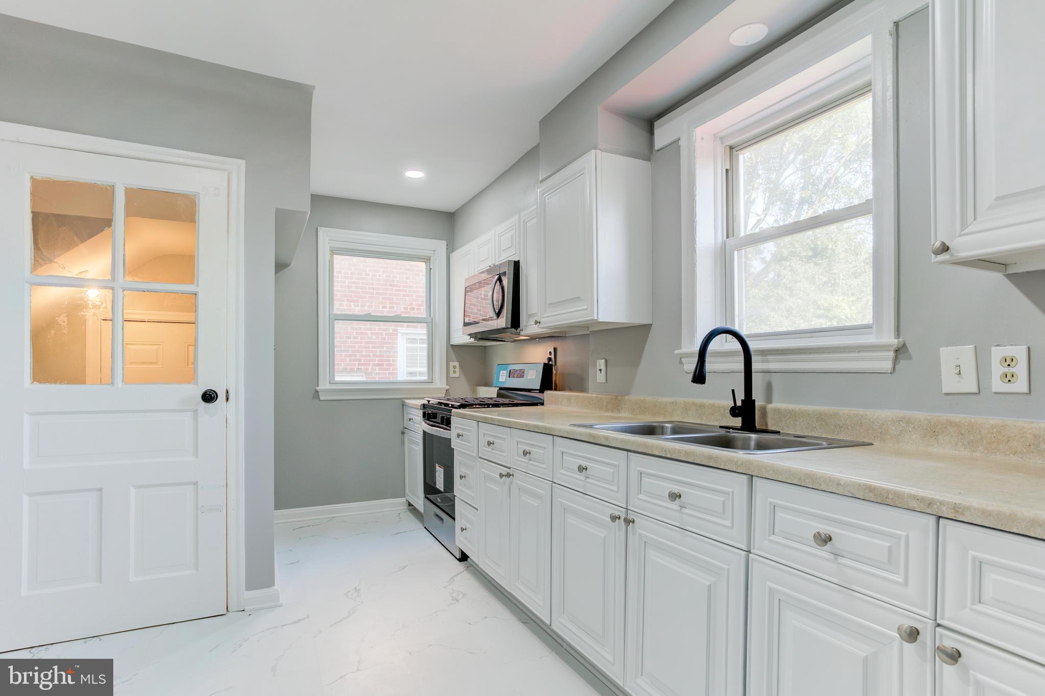 CHILLUM MANOR - Residential